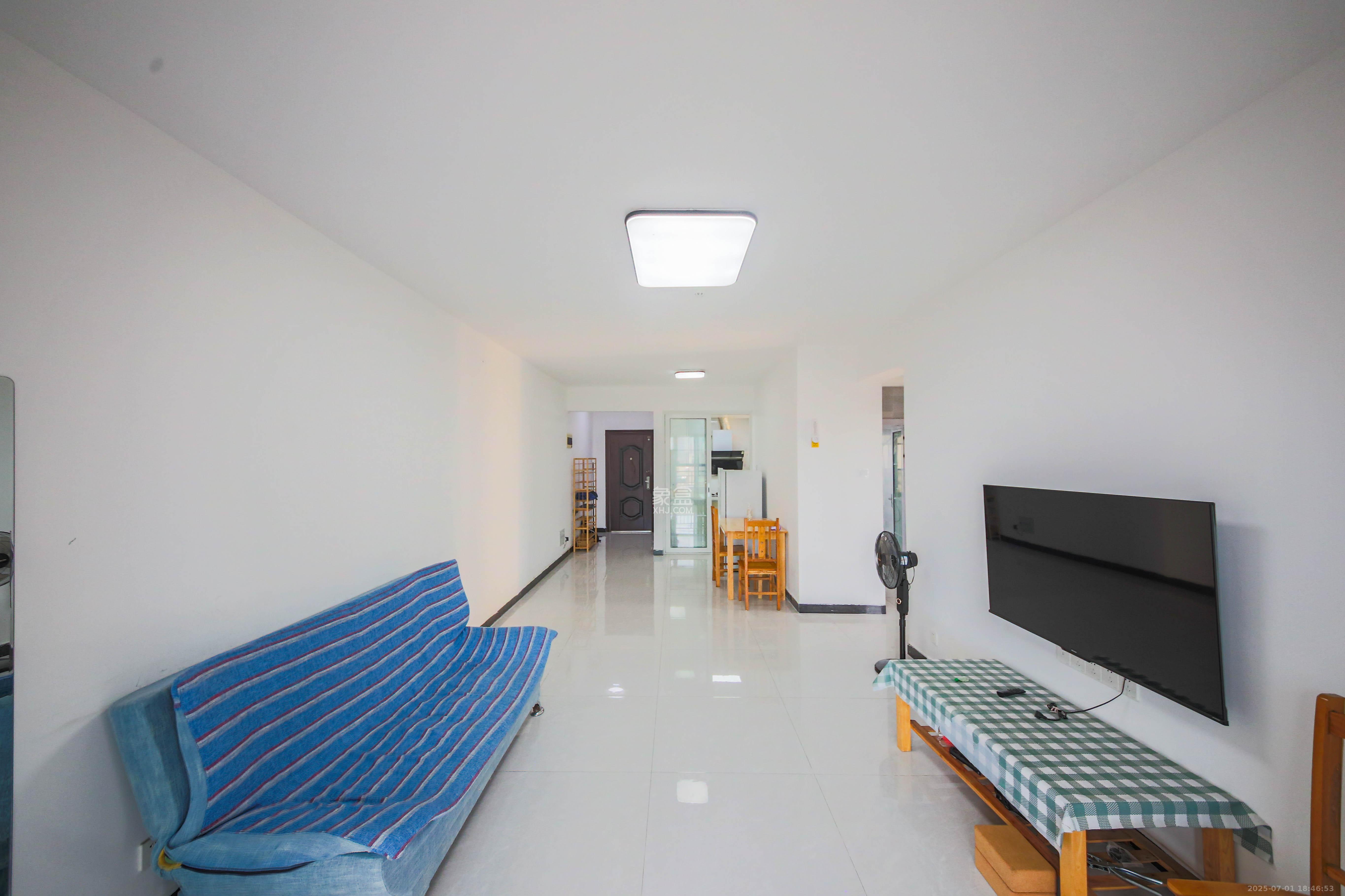 龙骧佳苑 3室2厅1卫 80.0万 龙骧佳苑 3室2厅1卫 80.0万客厅