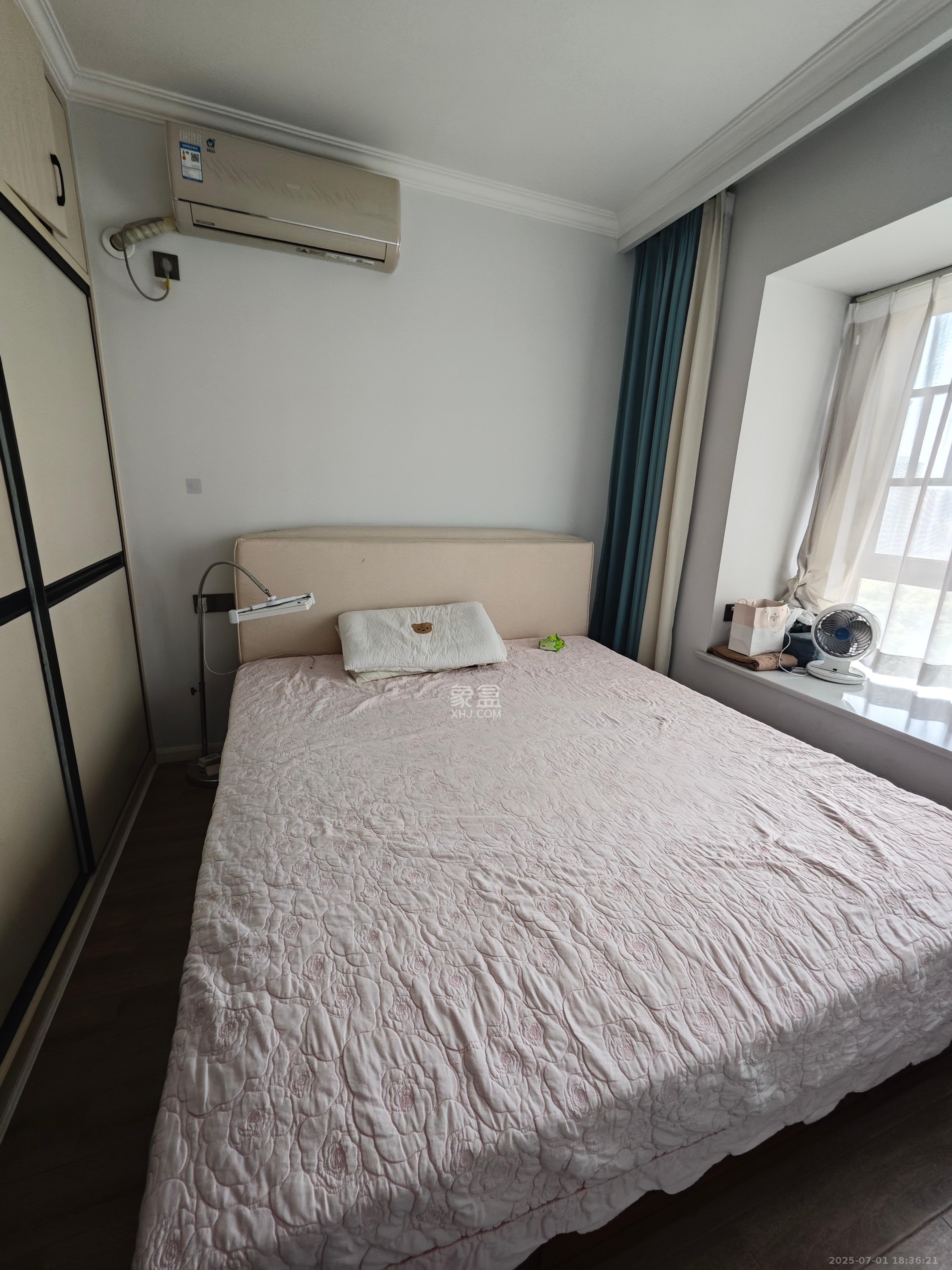 龙湖璟宸原著(龙湖紫宸) 3室2厅2卫 2000.0元/月 龙湖璟宸原著(龙湖紫宸) 3室2厅2卫 2000.0元/月室内图