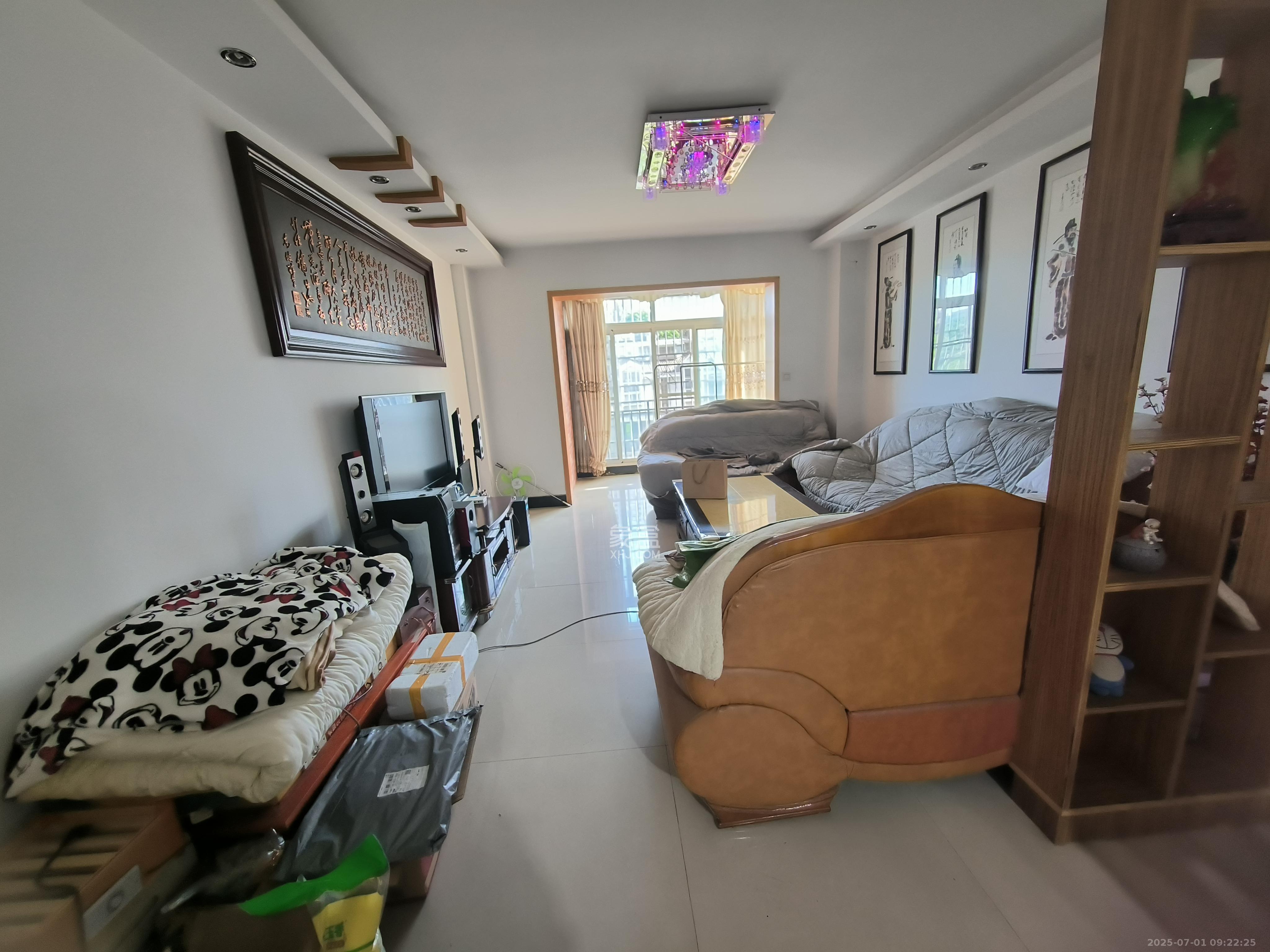 幸福洋房  2室2厅1卫    1300.0元/月 幸福洋房  2室2厅1卫    1300.0元/月室内图