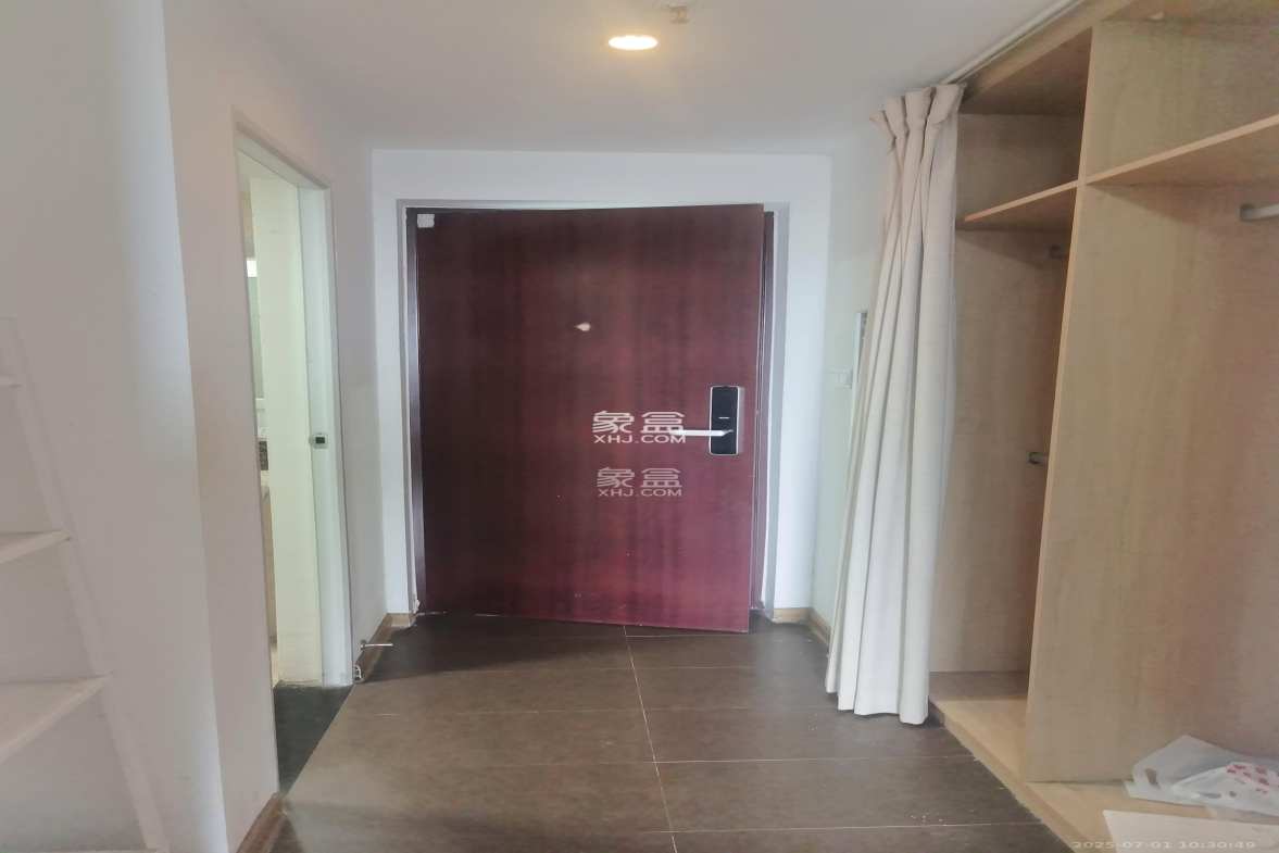 万科白鹭郡  1室1厅1卫    1300.0元/月 万科白鹭郡  1室1厅1卫    1300.0元/月室内图