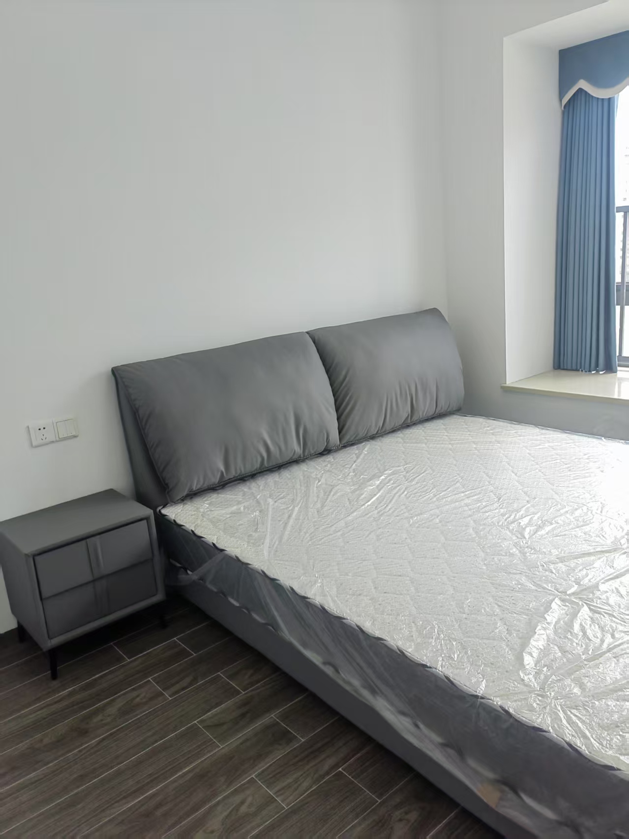晨晖添玺  3室2厅2卫   2800.00元/月室内图