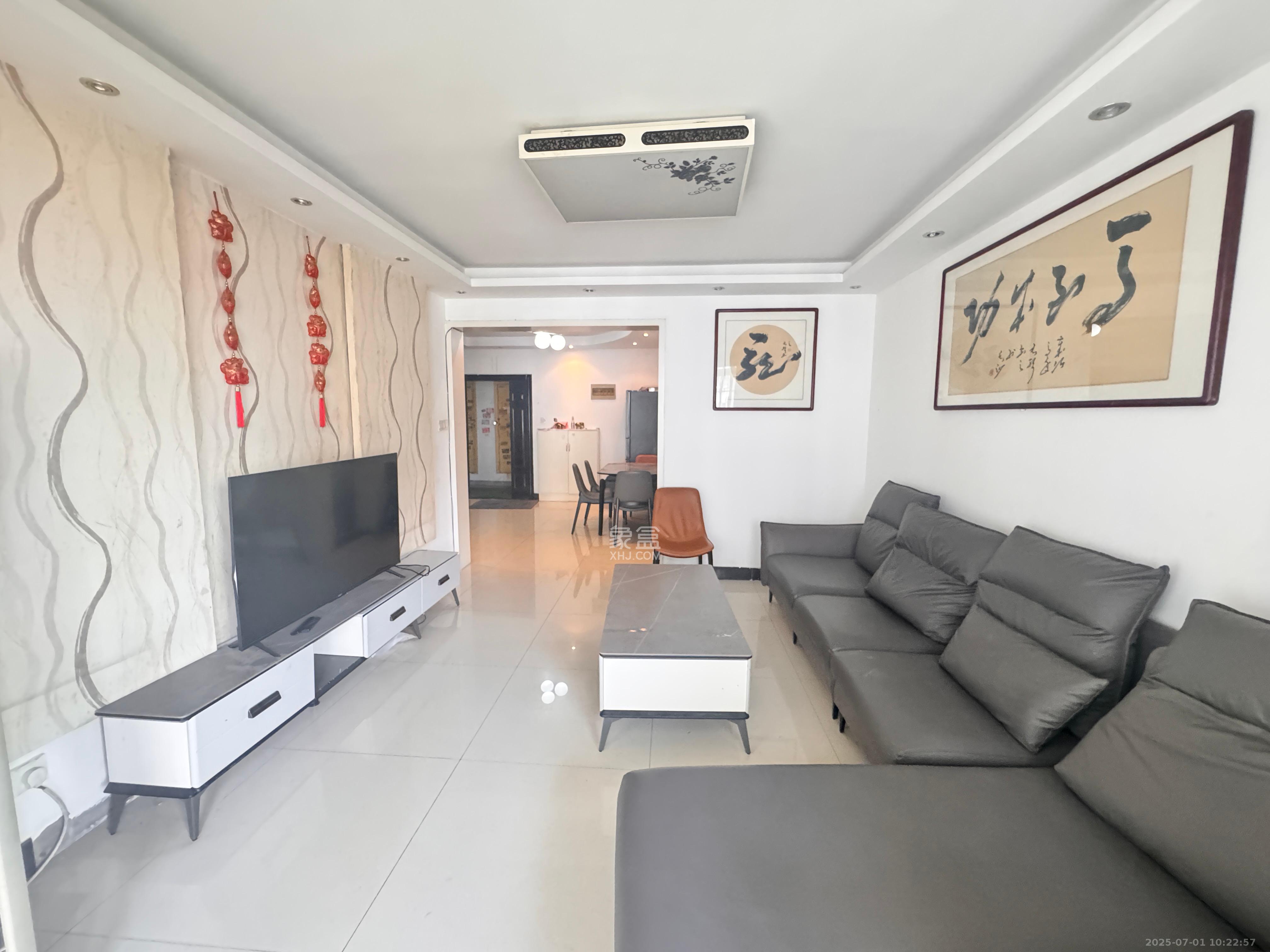 玛依拉山庄  2室1厅1卫   2500.00元/月室内图