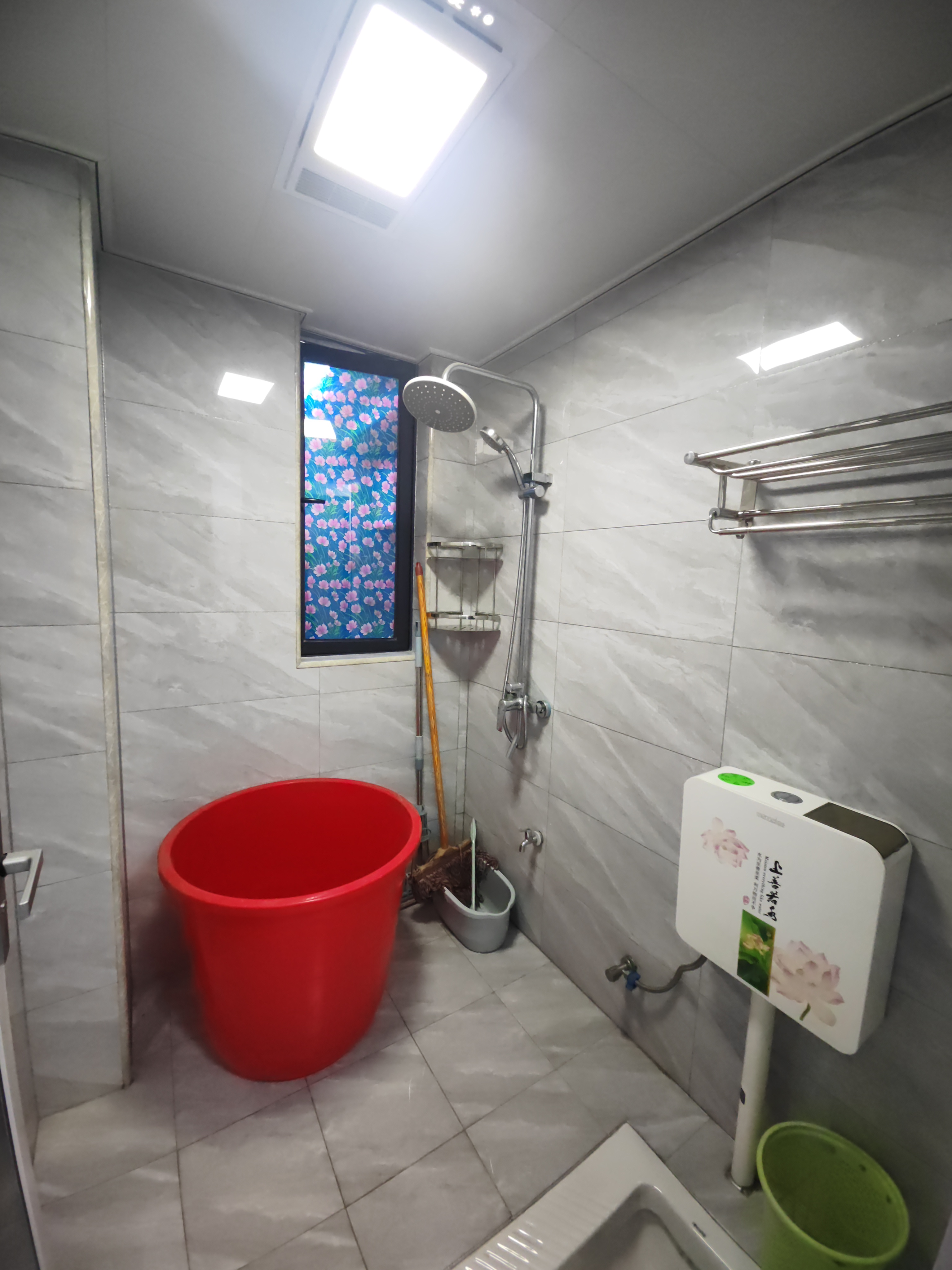 美的梧桐庄园 3室2厅2卫 2580.0元/月 美的梧桐庄园 3室2厅2卫 2580.0元/月室内图