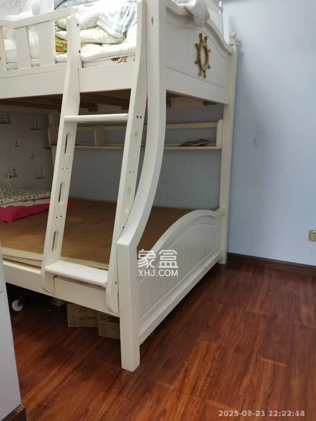 保利麓谷林语C区  1室2厅1卫   2500.00元/月室内图