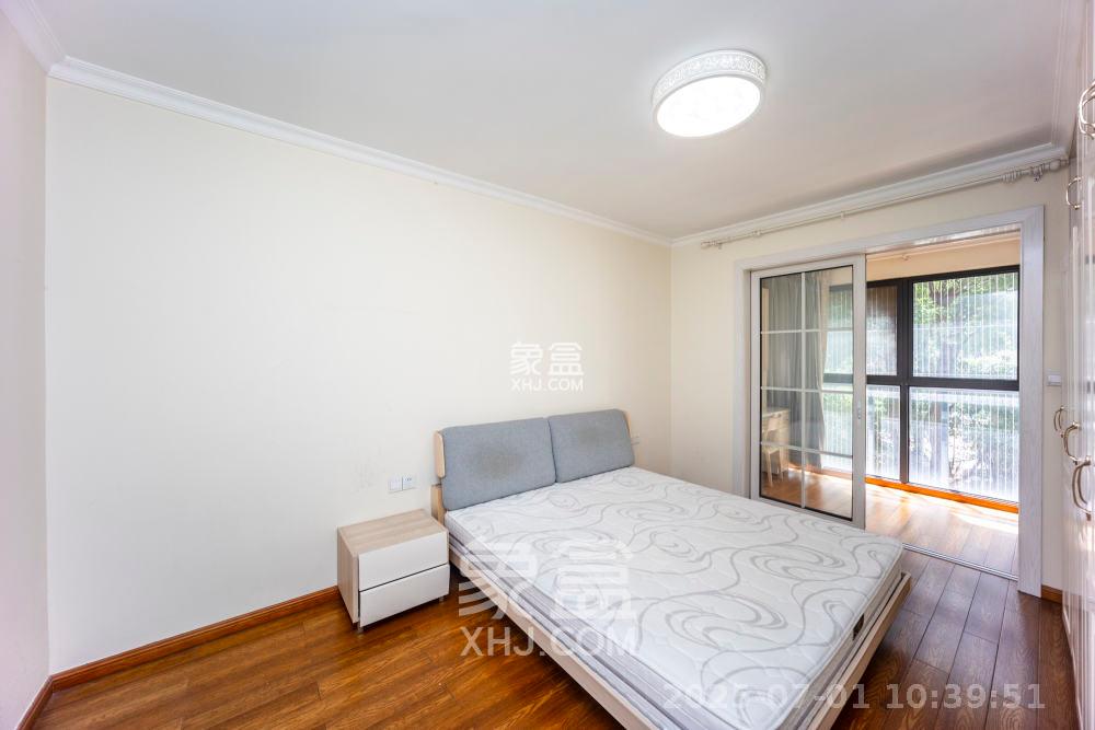 钱隆首府(福晟御园) 3室2厅1卫 3200.0元/月 钱隆首府(福晟御园) 3室2厅1卫 3200.0元/月户型图