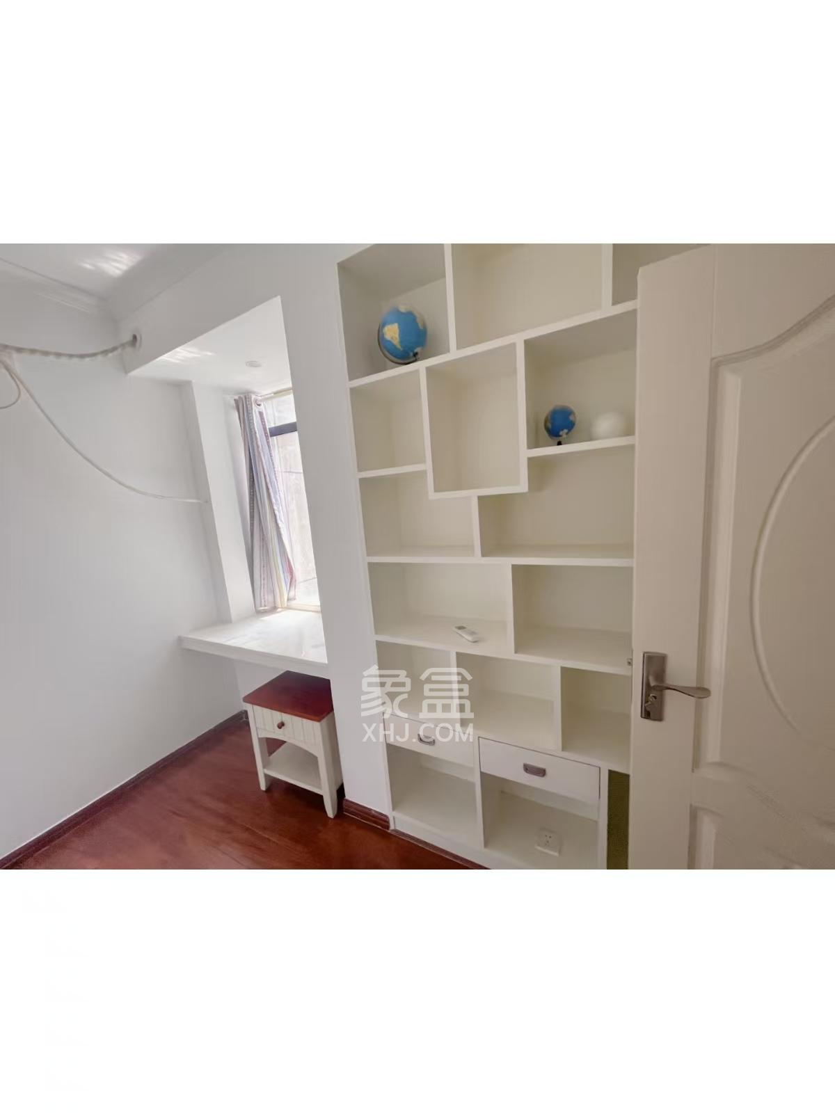 中国铁建梅溪青秀一期  2室1厅1卫   2200.00元/月室内图