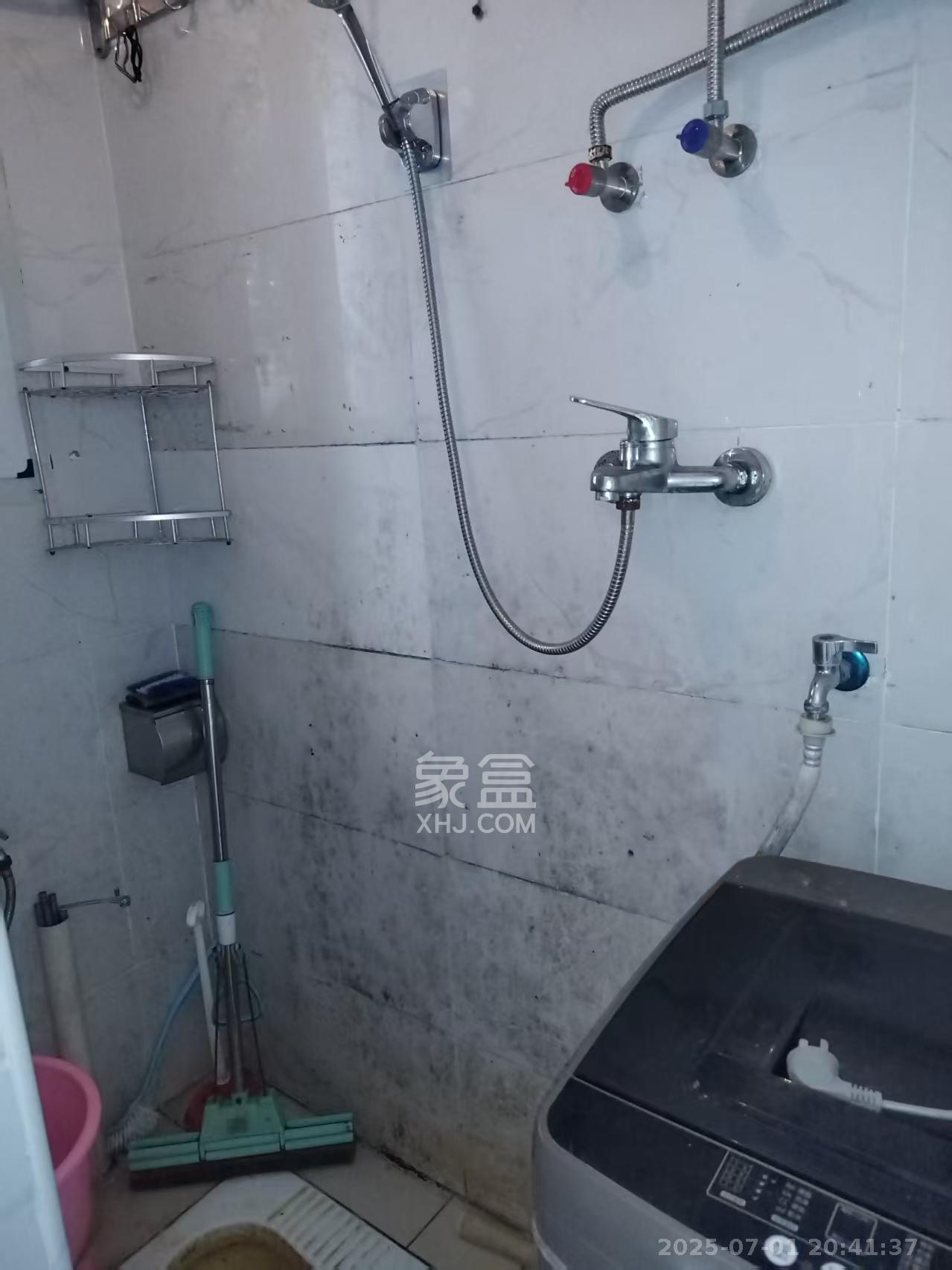 科大景园 1室0厅0卫 600.0元/月 科大景园 1室0厅0卫 600.0元/月室内图