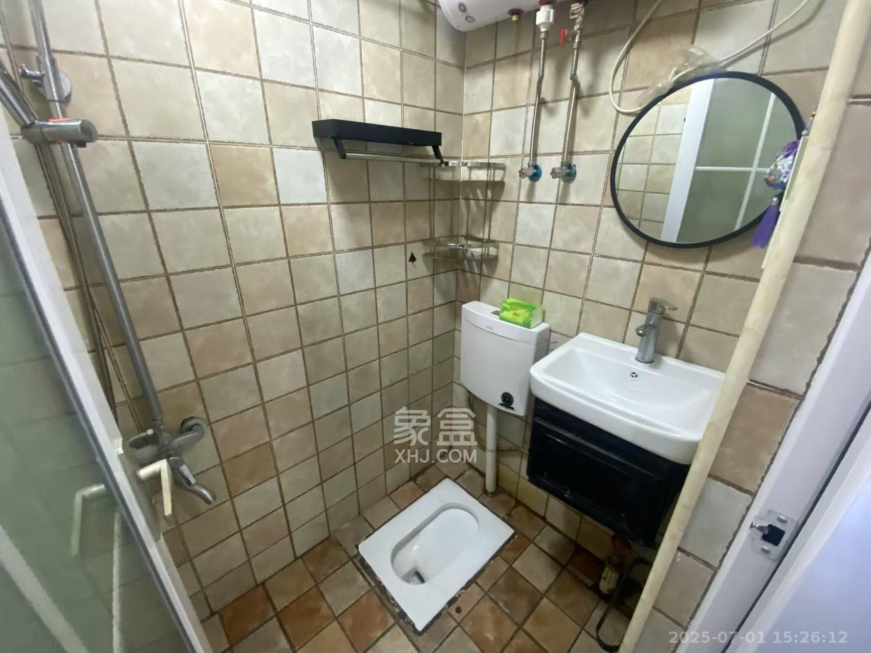 叠彩兰亭  1室1厅1卫    1000.0元/月室内图