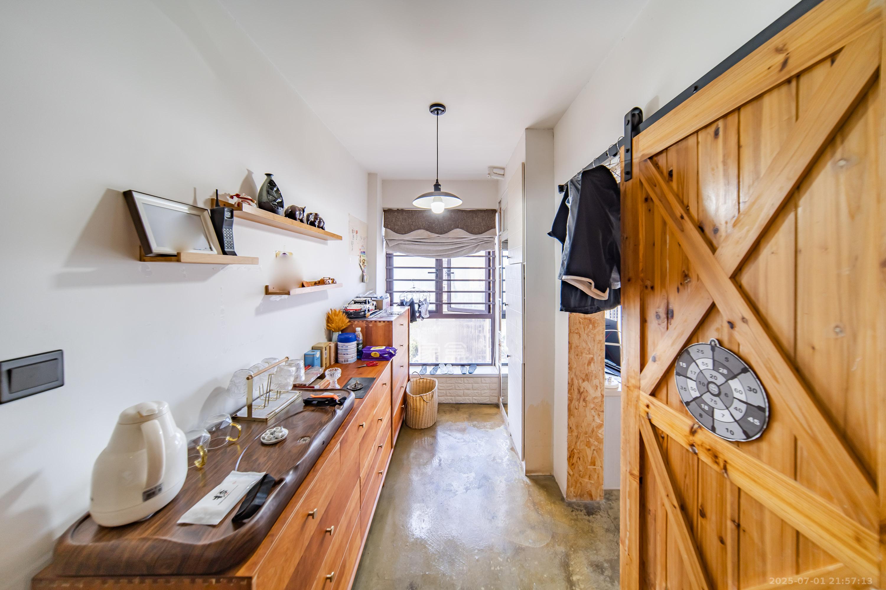 合能洋湖公馆 2室2厅1卫 39.8万 合能洋湖公馆 2室2厅1卫 39.8万阳台