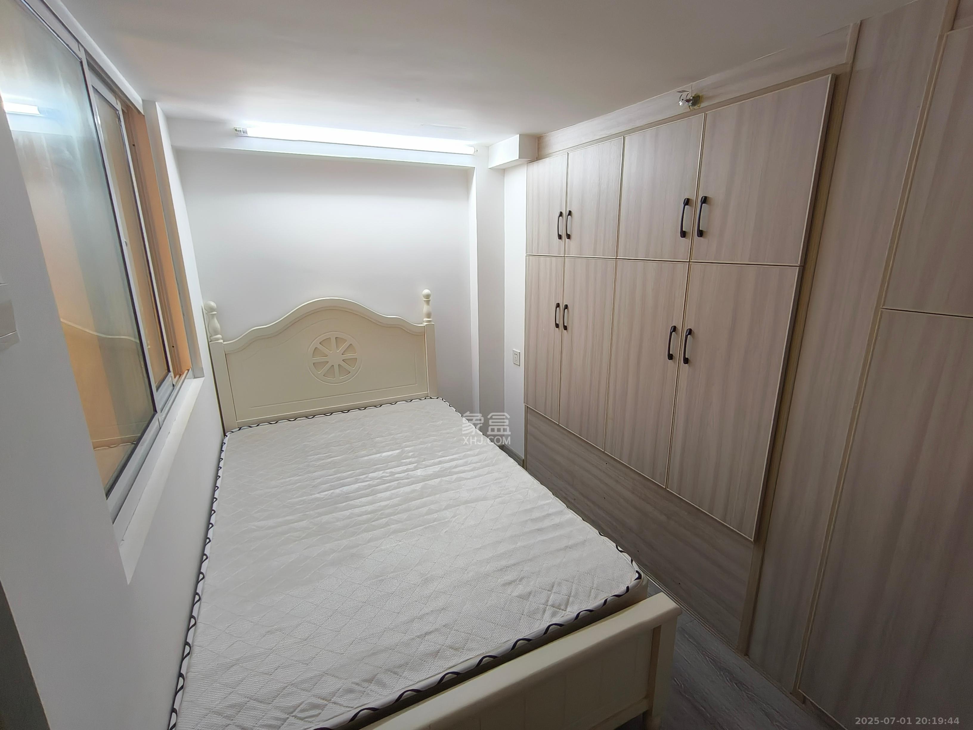 钱隆世家 2室1厅1卫 1800.0元/月 钱隆世家 2室1厅1卫 1800.0元/月室内图