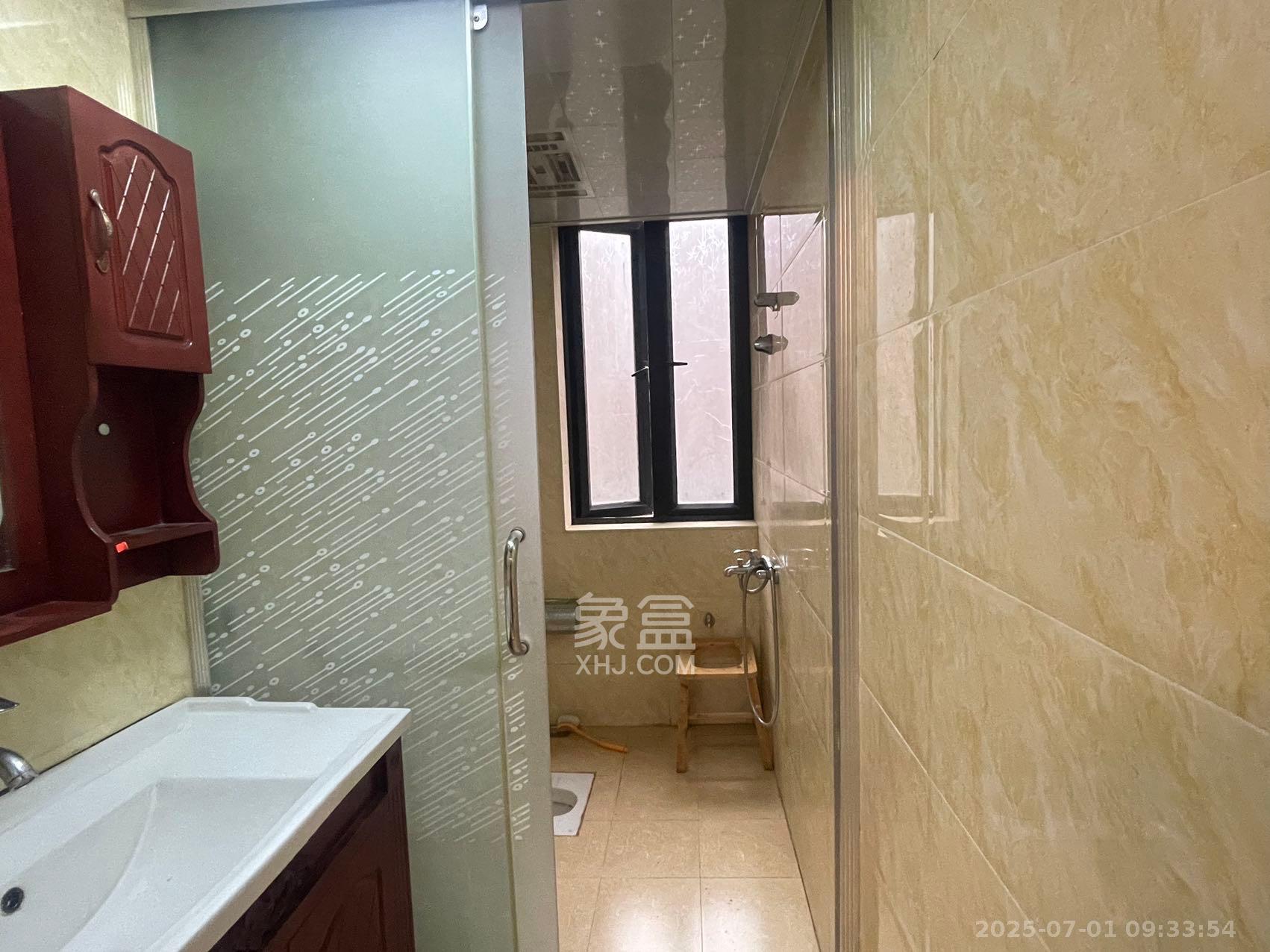 麓谷明珠  2室2厅1卫   2800.00元/月室内图
