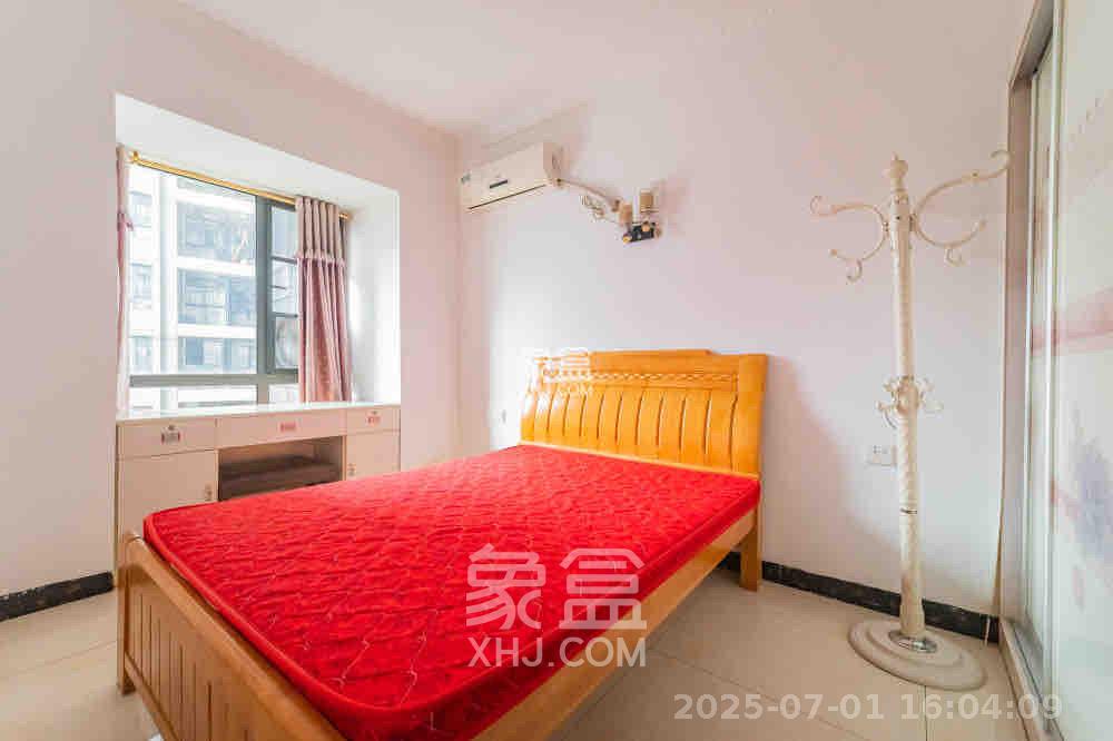 恒基凯旋门一二期  3室2厅1卫    1800.0元/月 恒基凯旋门一二期  3室2厅1卫    1800.0元/月室内图