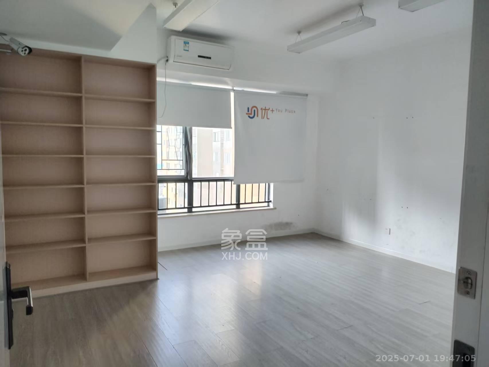 万博汇  1室1厅1卫   1800.00元/月室内图