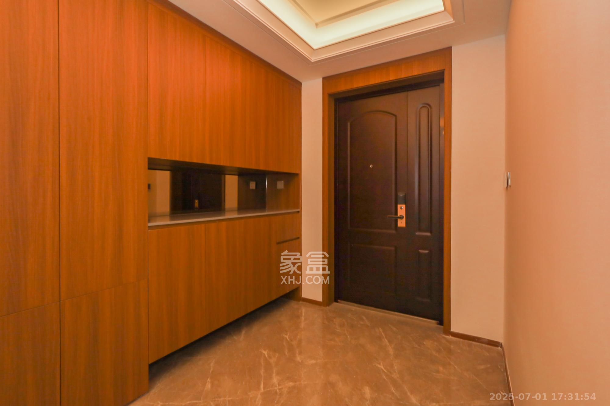 江山印  4室2厅5卫    850.0万 江山印  4室2厅5卫    850.0万其他