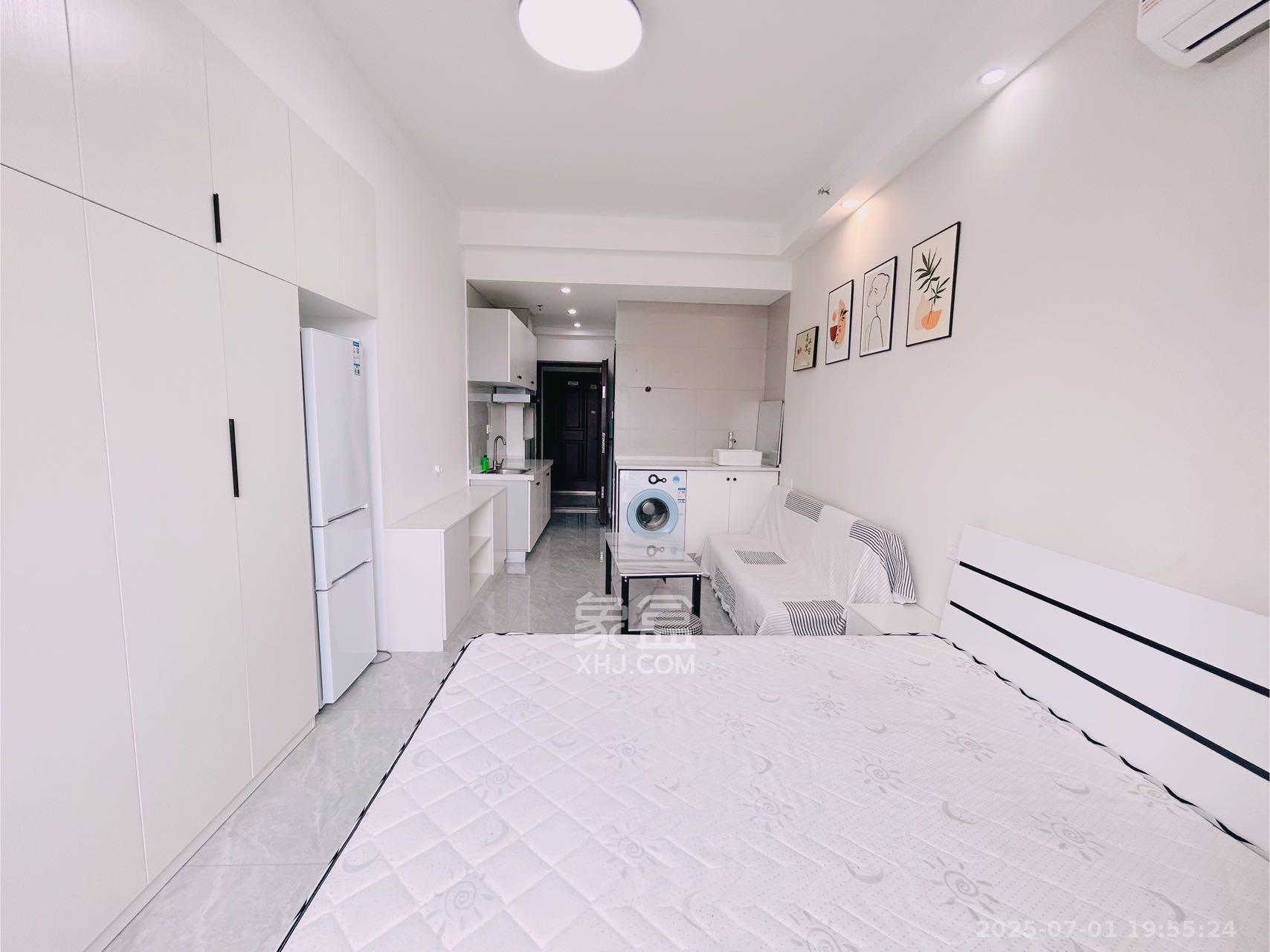 五江天街天寓 1室1厅1卫 1500.0元/月 五江天街天寓 1室1厅1卫 1500.0元/月室内图