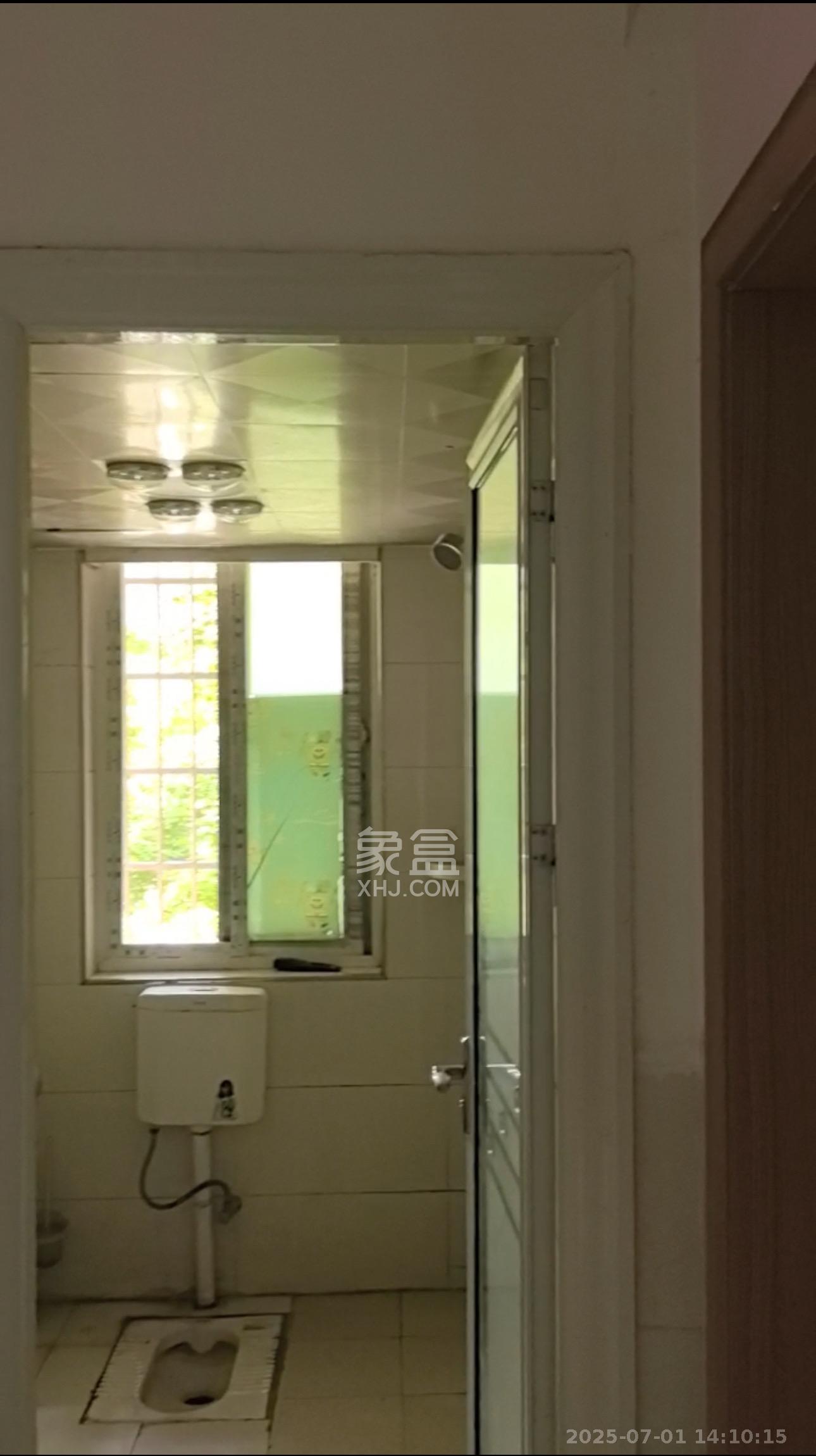 星城新宇桃花苑 3室1厅1卫 1600.0元/月 星城新宇桃花苑 3室1厅1卫 1600.0元/月室内图