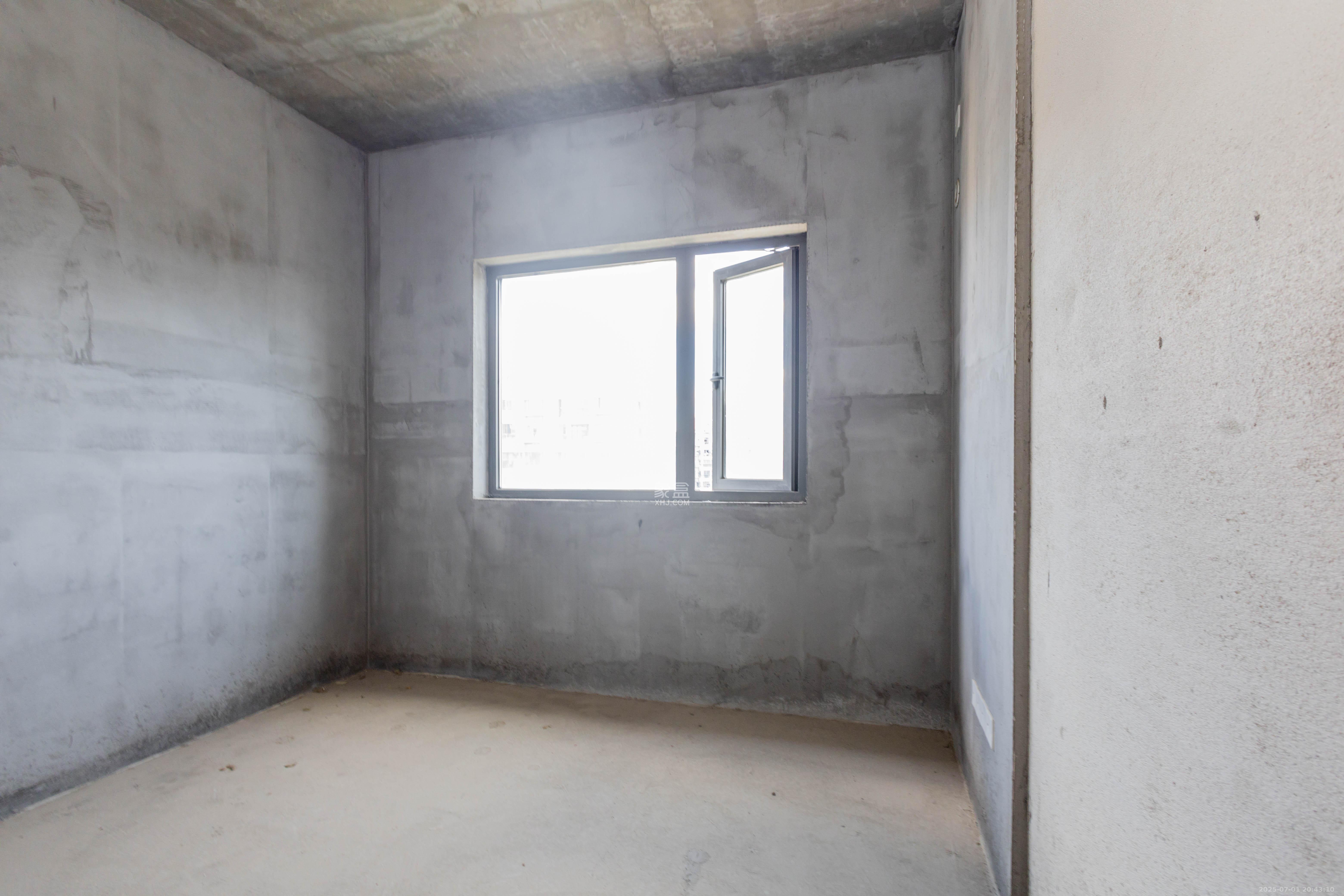 恒大江湾 3室2厅1卫 108.0万 恒大江湾 3室2厅1卫 108.0万卧室