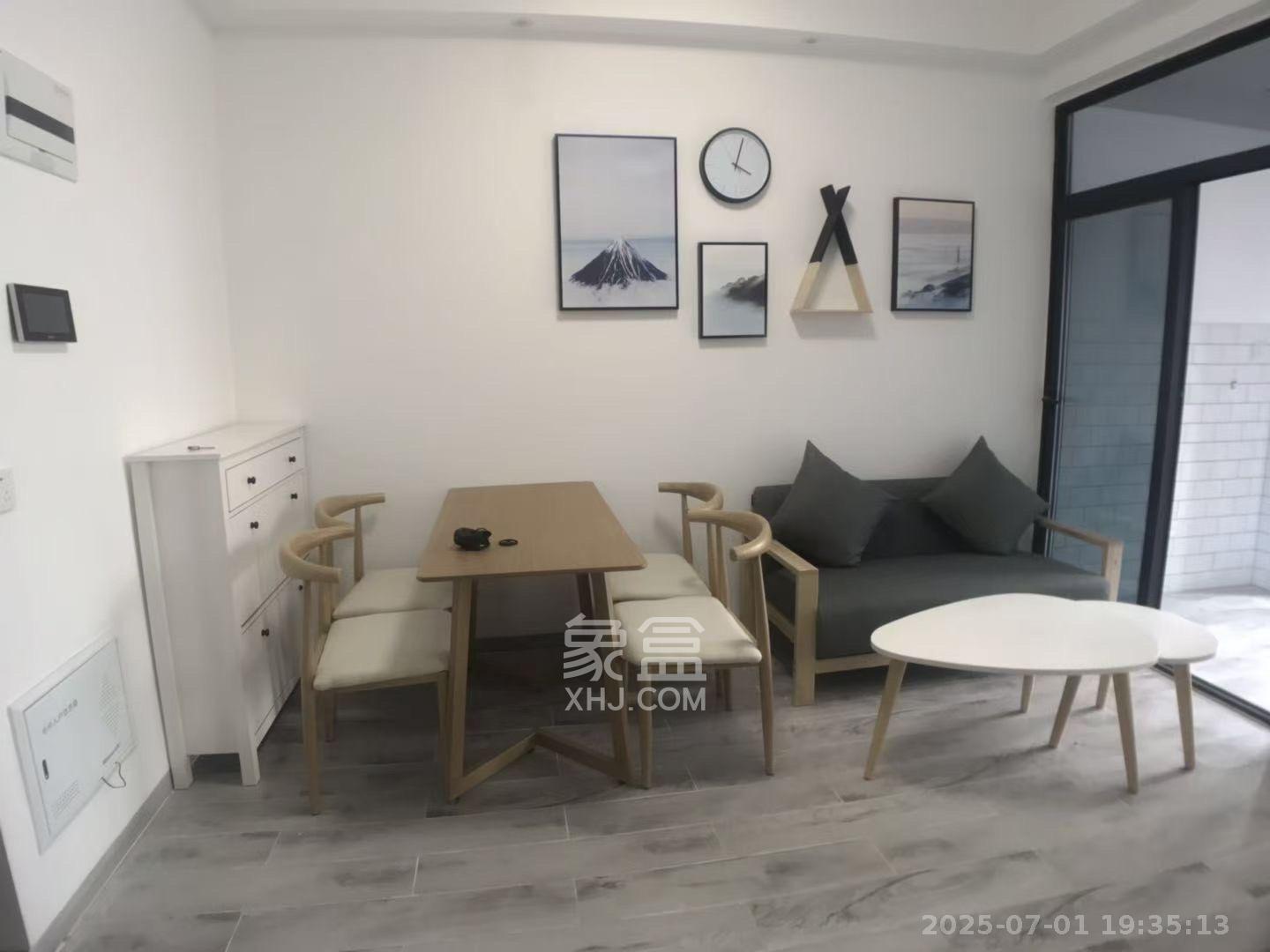 荣悦台  1室1厅1卫   2600.00元/月室内图