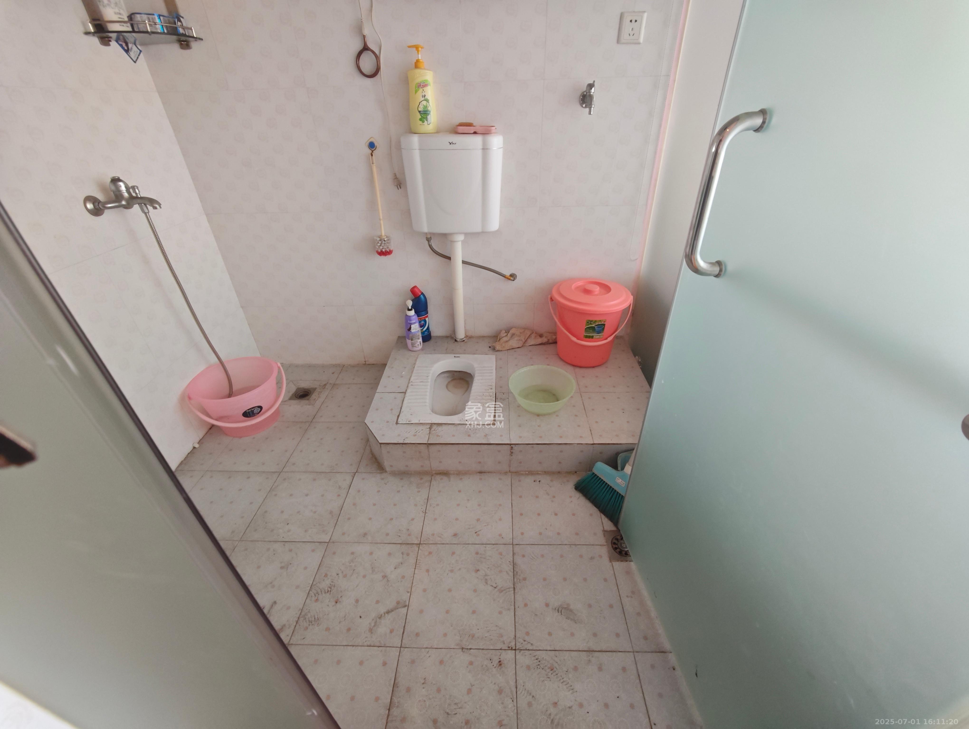 天健芙蓉盛世一期  1室1厅1卫    1500.0元/月 天健芙蓉盛世一期  1室1厅1卫    1500.0元/月室内图