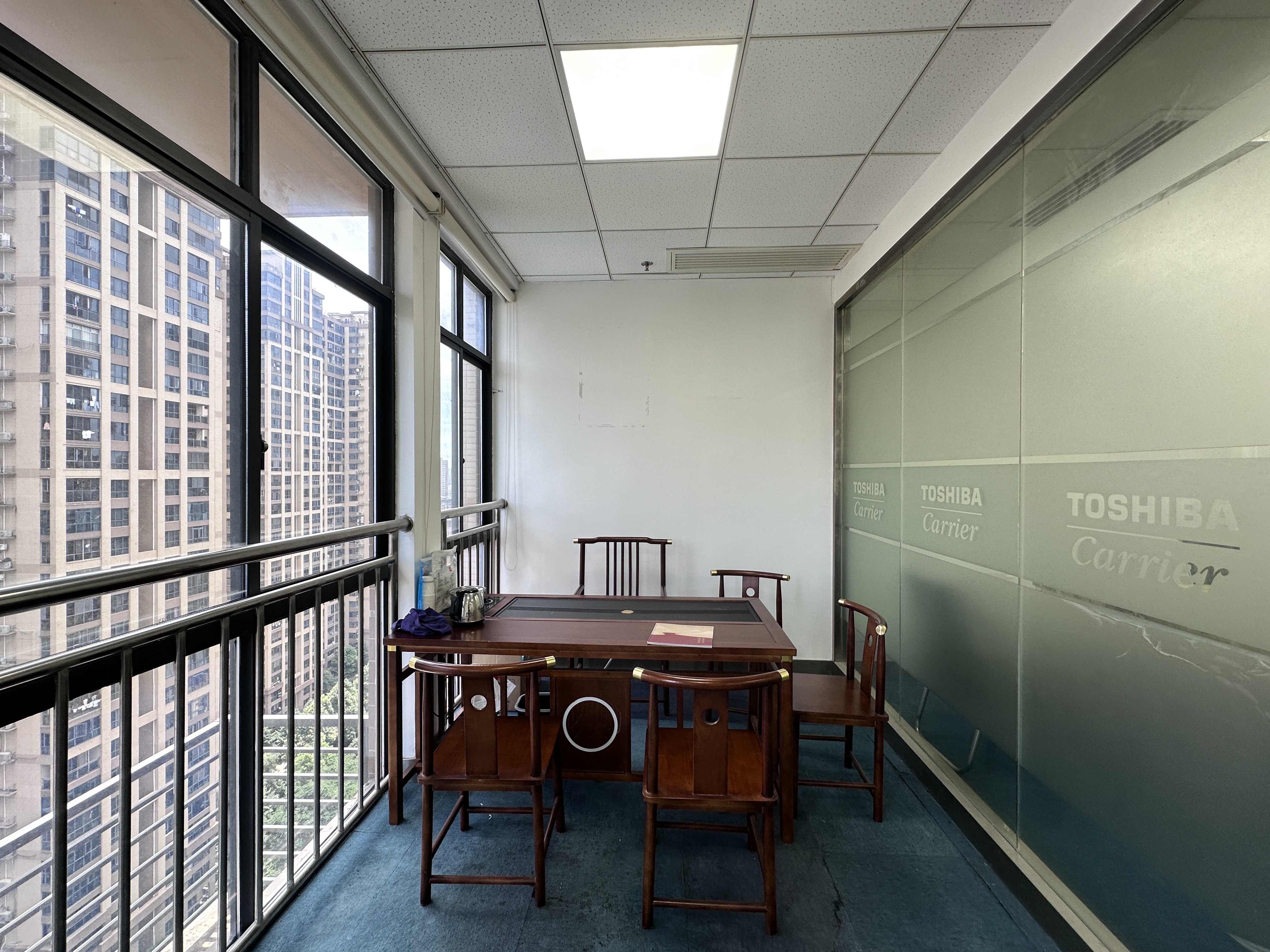 融冠亲城50写字楼 1室0厅0卫 4000.0元/月 融冠亲城50写字楼 1室0厅0卫 4000.0元/月室内图