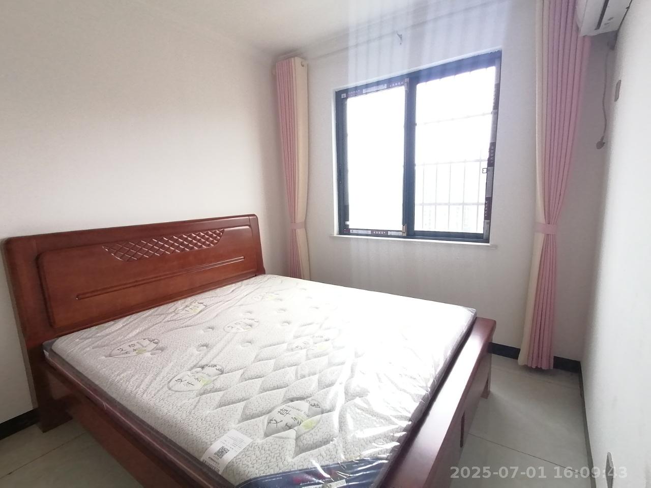 中悦领秀城 3室2厅2卫 2000.0元/月 中悦领秀城 3室2厅2卫 2000.0元/月室内图