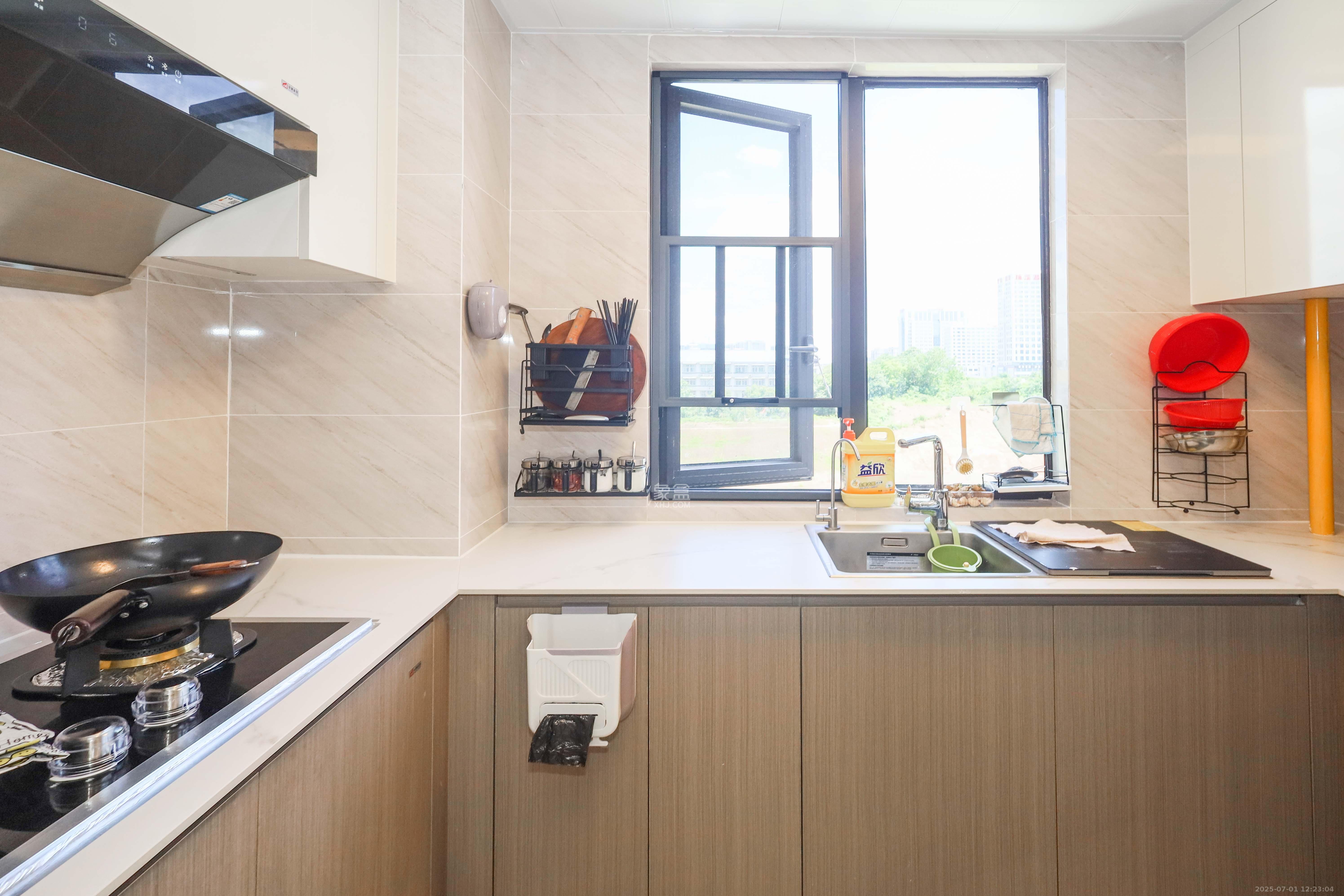 碧桂园博萃梅溪 4室2厅2卫 173.0万 碧桂园博萃梅溪 4室2厅2卫 173.0万厨房