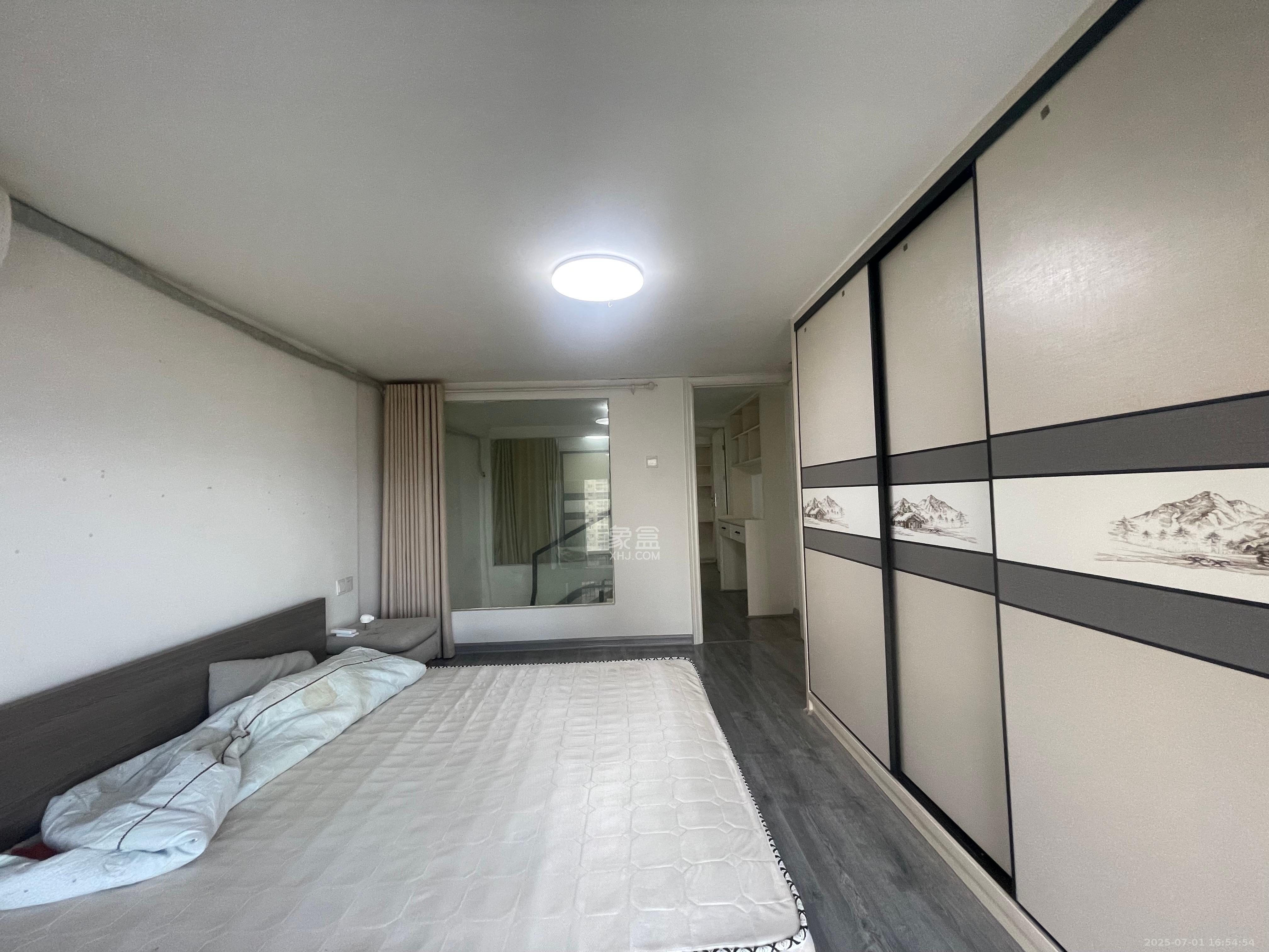 海伦春天  2室2厅1卫   1600.00元/月室内图