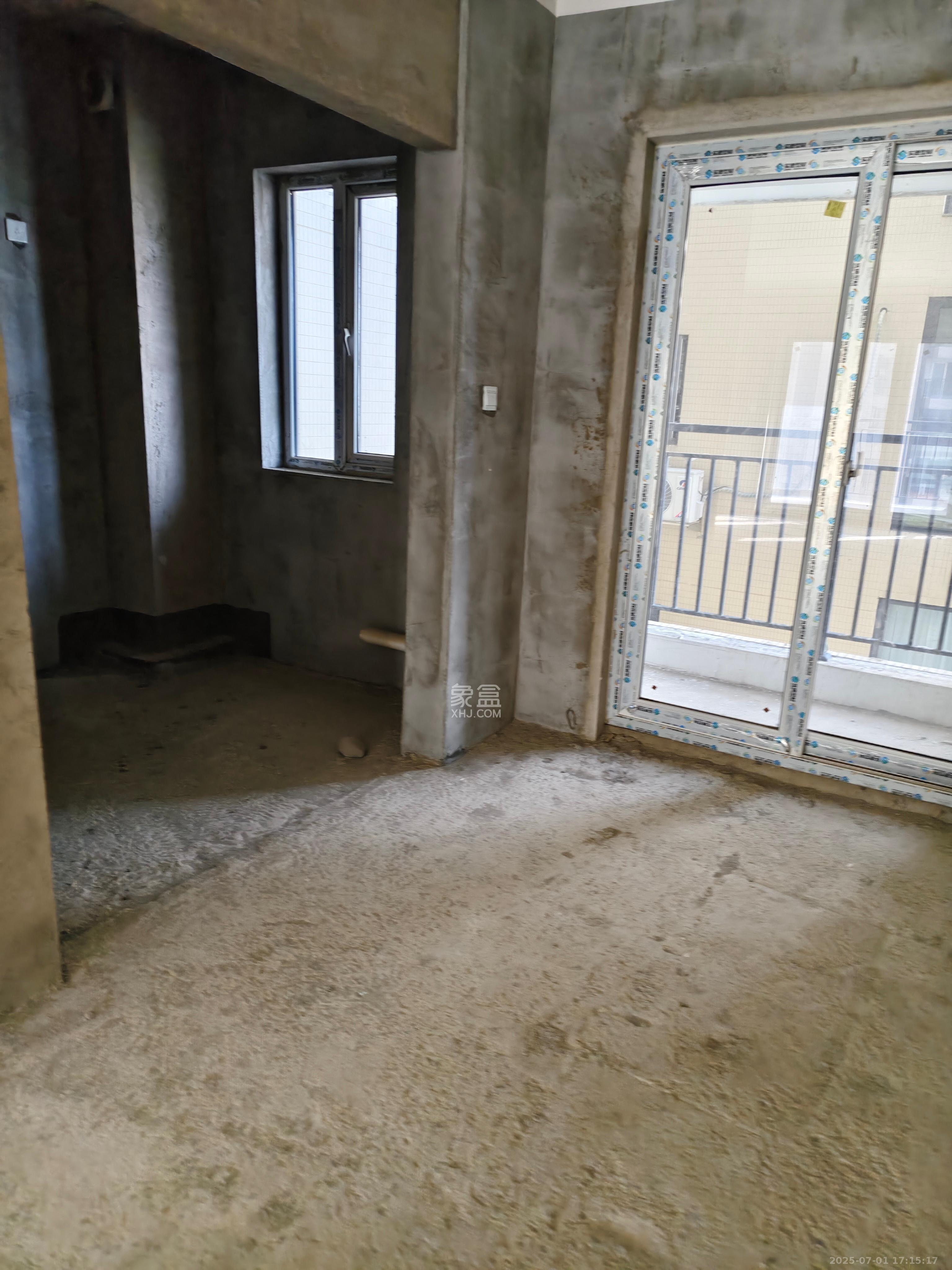 福晟钱隆国际(晟冉景苑) 4室2厅2卫 1500.0元/月 福晟钱隆国际(晟冉景苑) 4室2厅2卫 1500.0元/月室内图