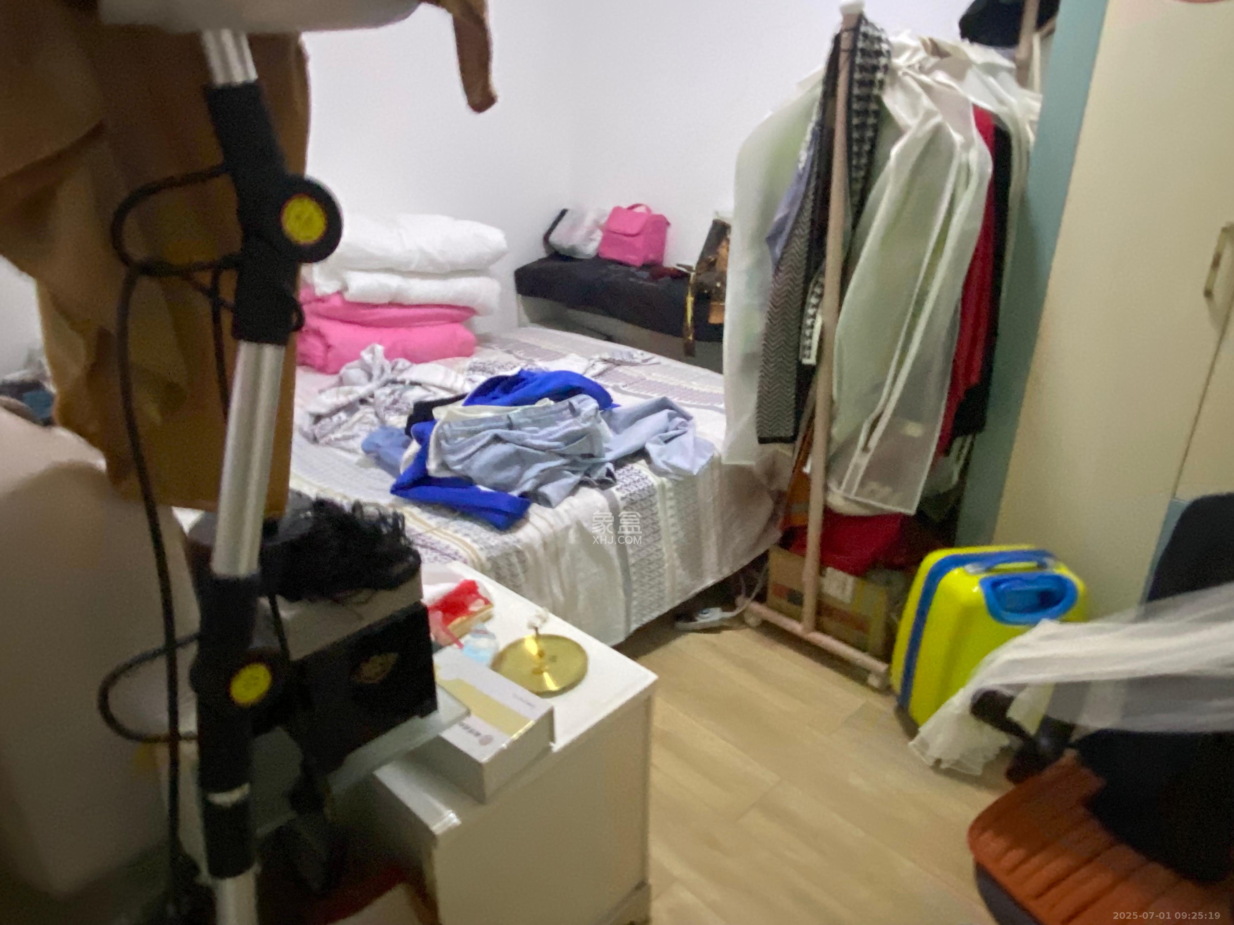 顺安大厦  2室1厅1卫   2200.00元/月室内图