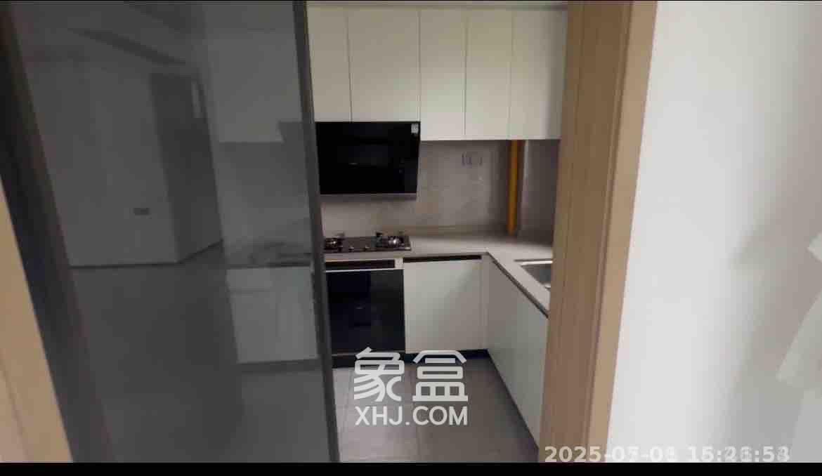 长房悦香山  4室2厅1卫   3500.00元/月室内图