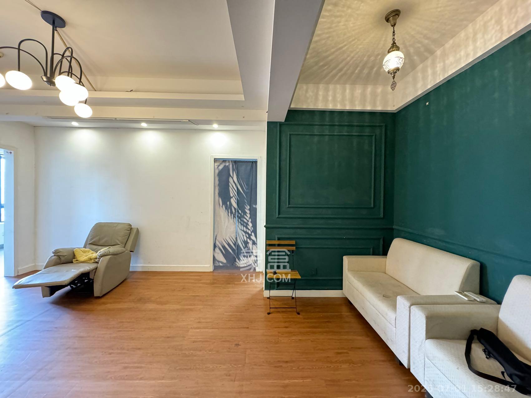 半山公馆(半山国际中心)  1室1厅1卫    2650.0元/月 半山公馆(半山国际中心)  1室1厅1卫    2650.0元/月