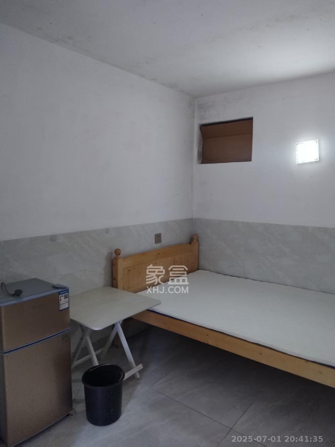 科大景园 1室0厅0卫 600.0元/月 科大景园 1室0厅0卫 600.0元/月室内图