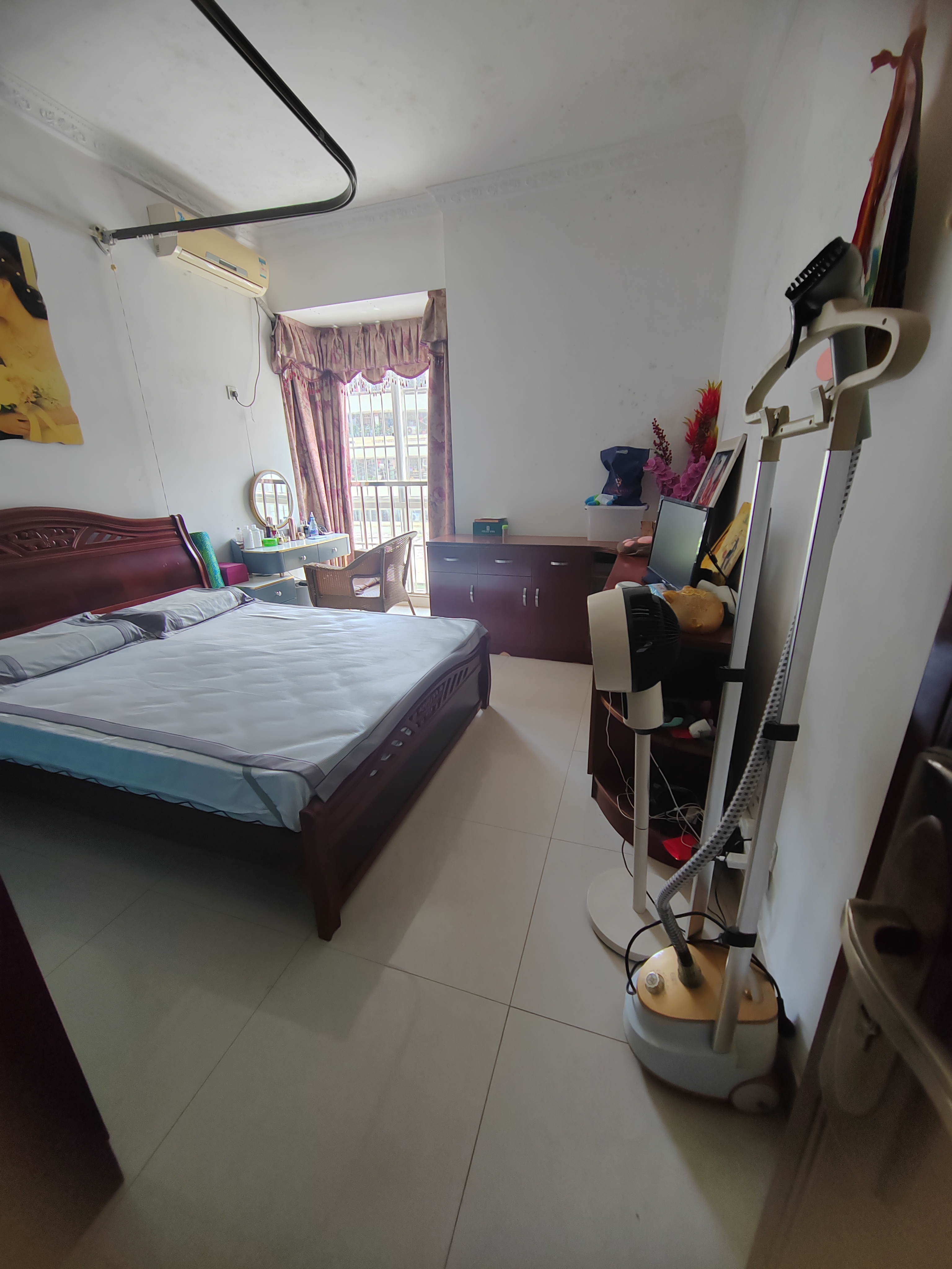 昌茂清华园 2室1厅1卫 137.0万 昌茂清华园 2室1厅1卫 137.0万客厅