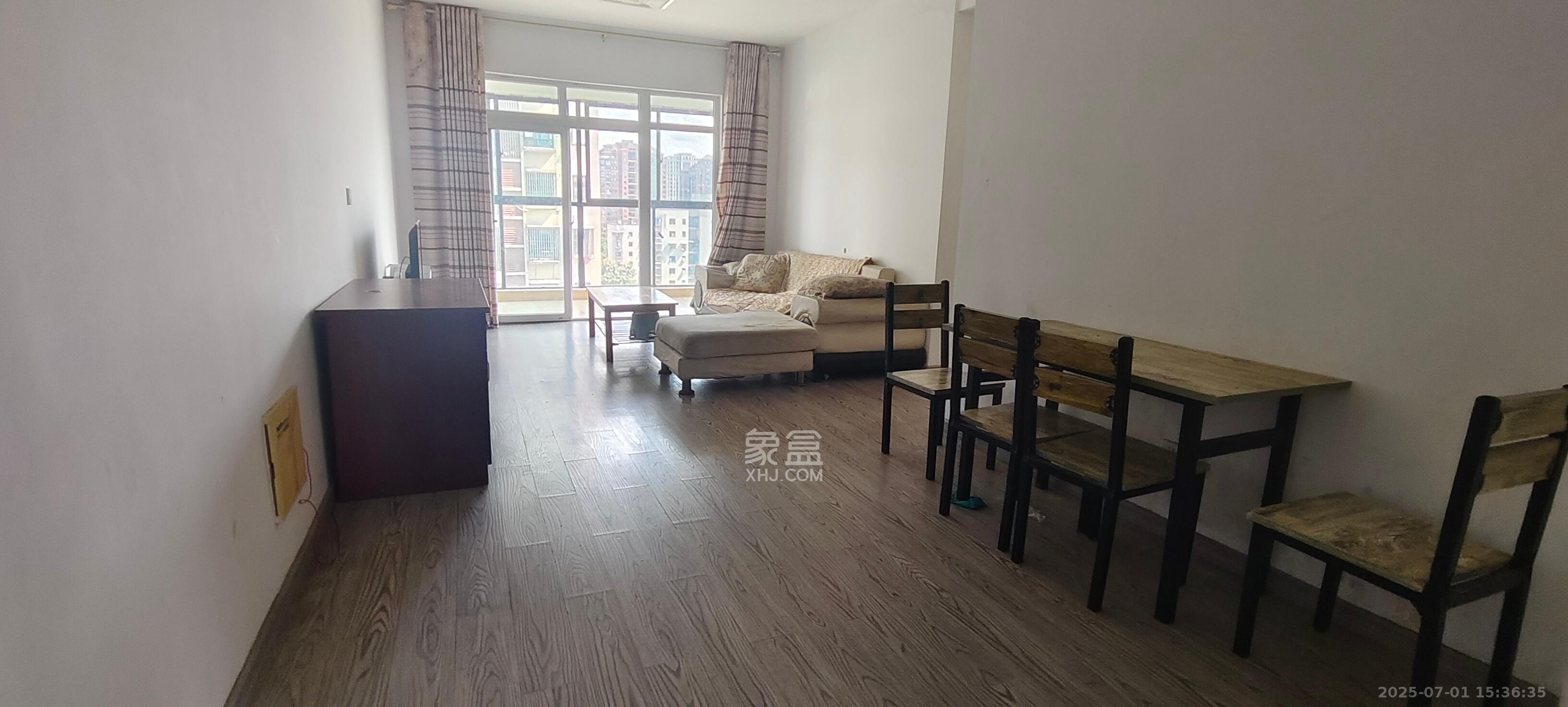 华银天际 3室2厅1卫 1800.0元/月 华银天际 3室2厅1卫 1800.0元/月室内图