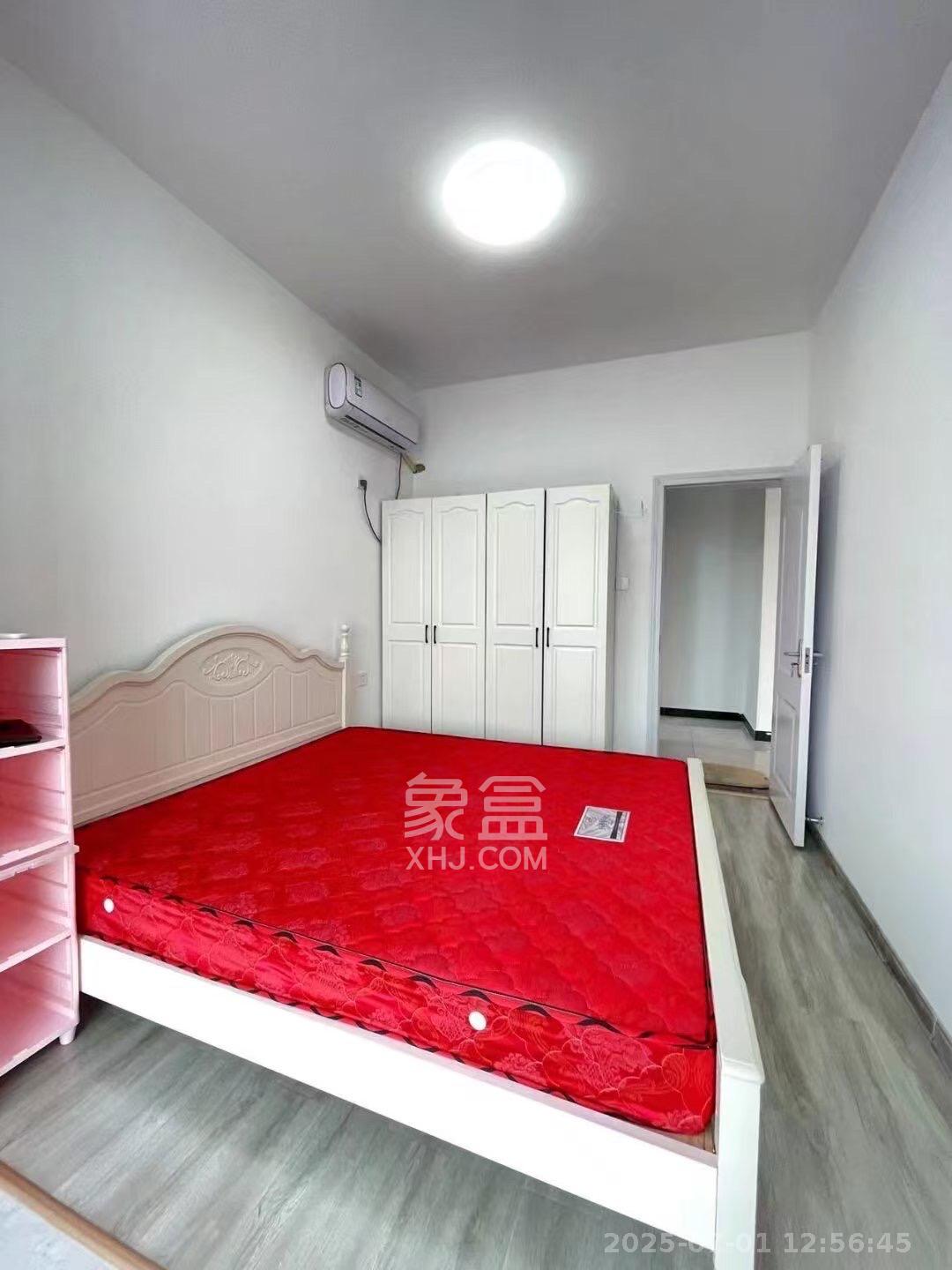万象府台  4室2厅2卫   4000.00元/月室内图