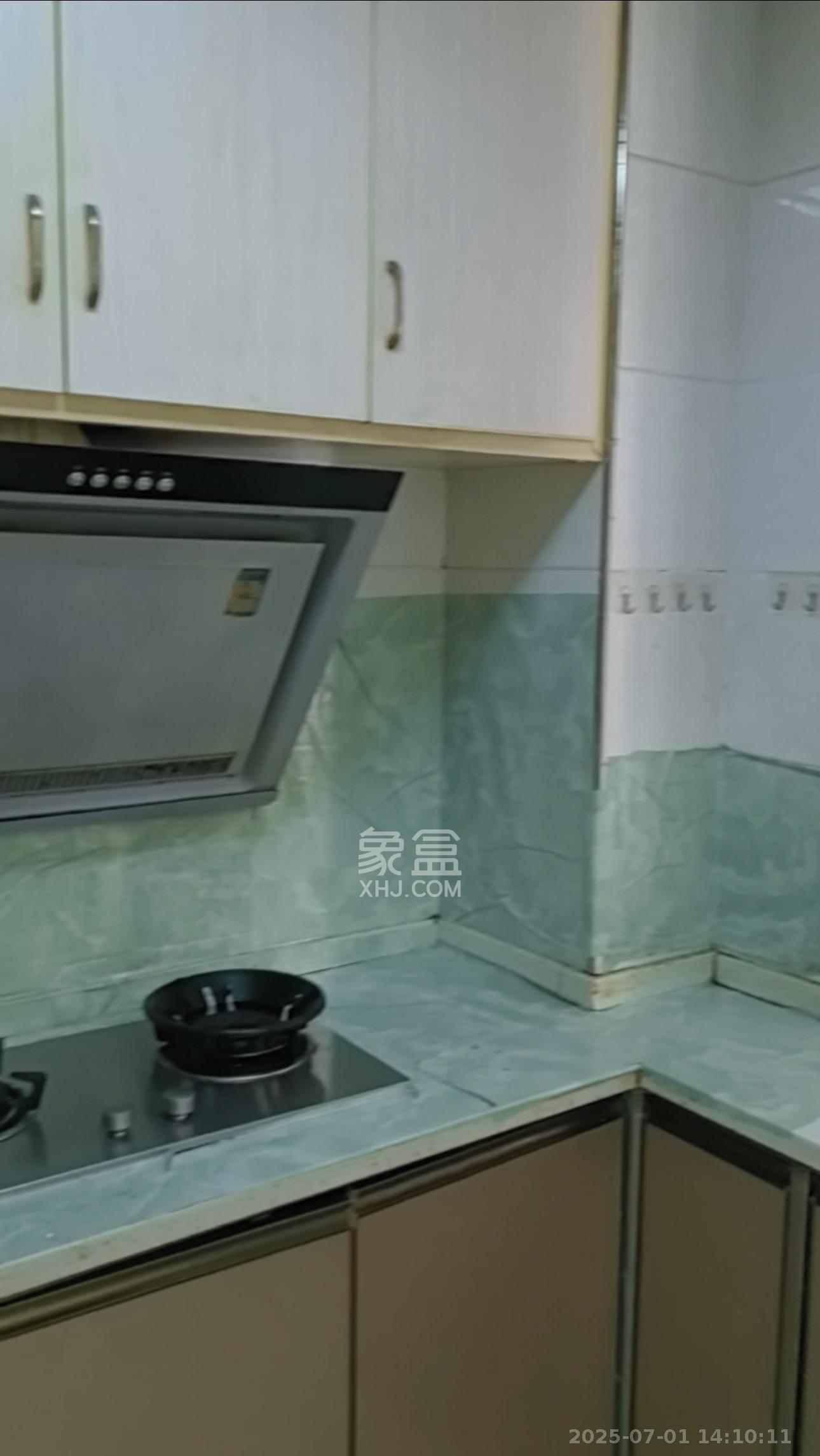 星城新宇桃花苑 3室1厅1卫 1600.0元/月 星城新宇桃花苑 3室1厅1卫 1600.0元/月室内图