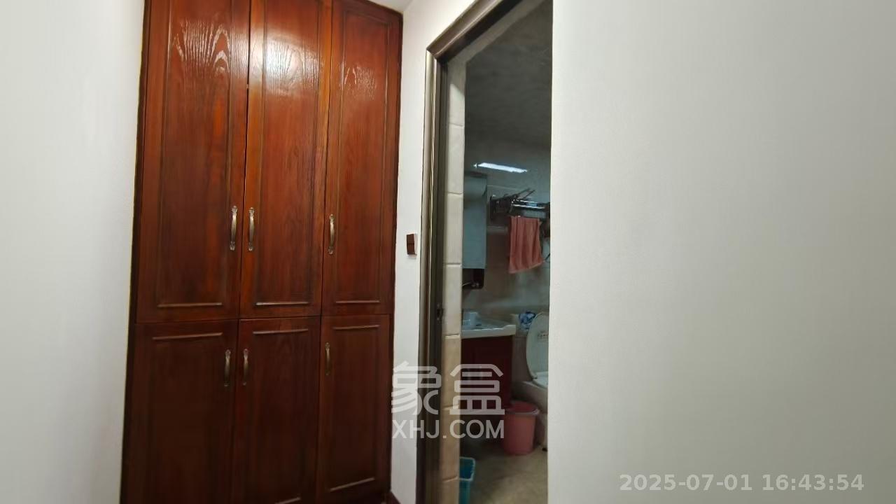 梅溪湖合能璞丽 4室2厅1卫 3500.0元/月 梅溪湖合能璞丽 4室2厅1卫 3500.0元/月室内图