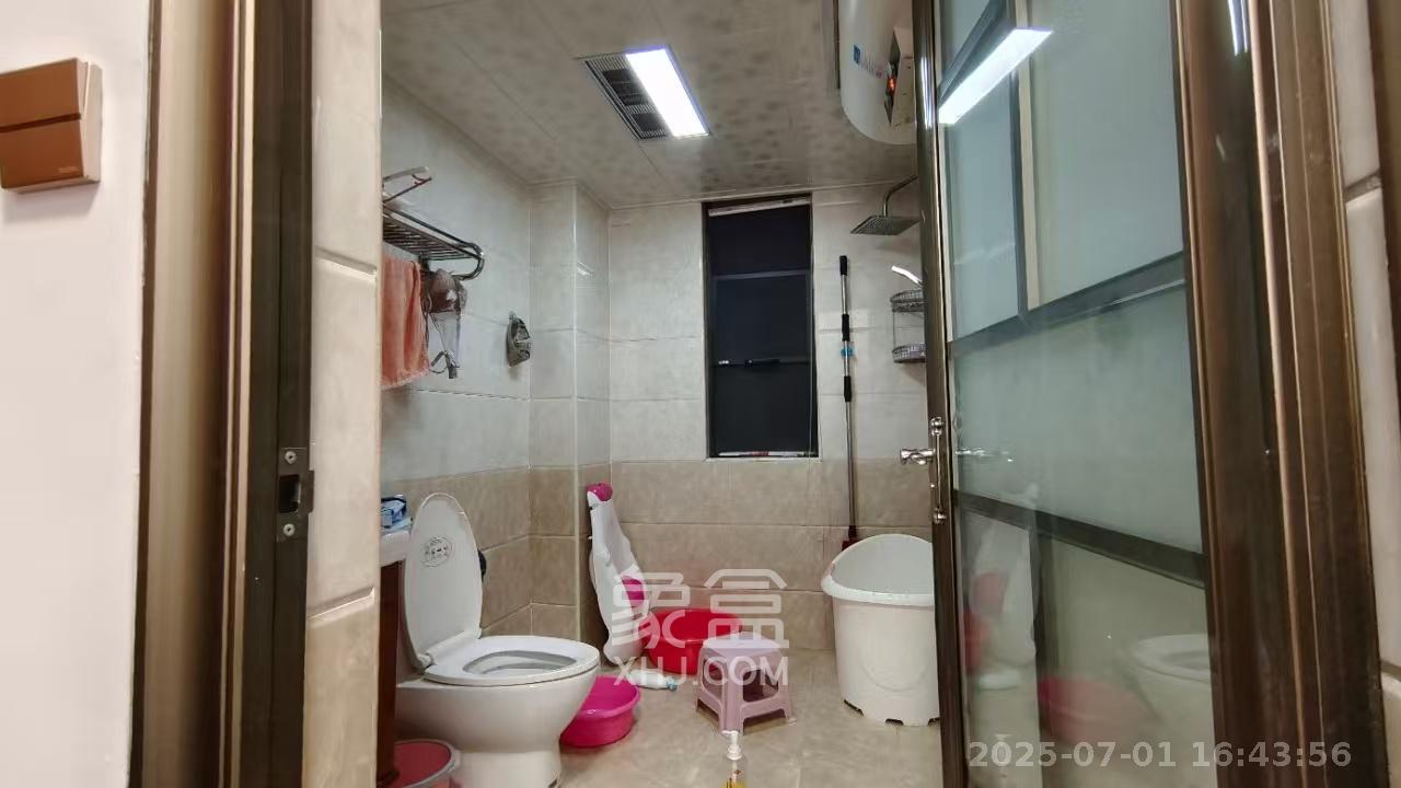 梅溪湖合能璞丽 4室2厅1卫 3500.0元/月 梅溪湖合能璞丽 4室2厅1卫 3500.0元/月室内图