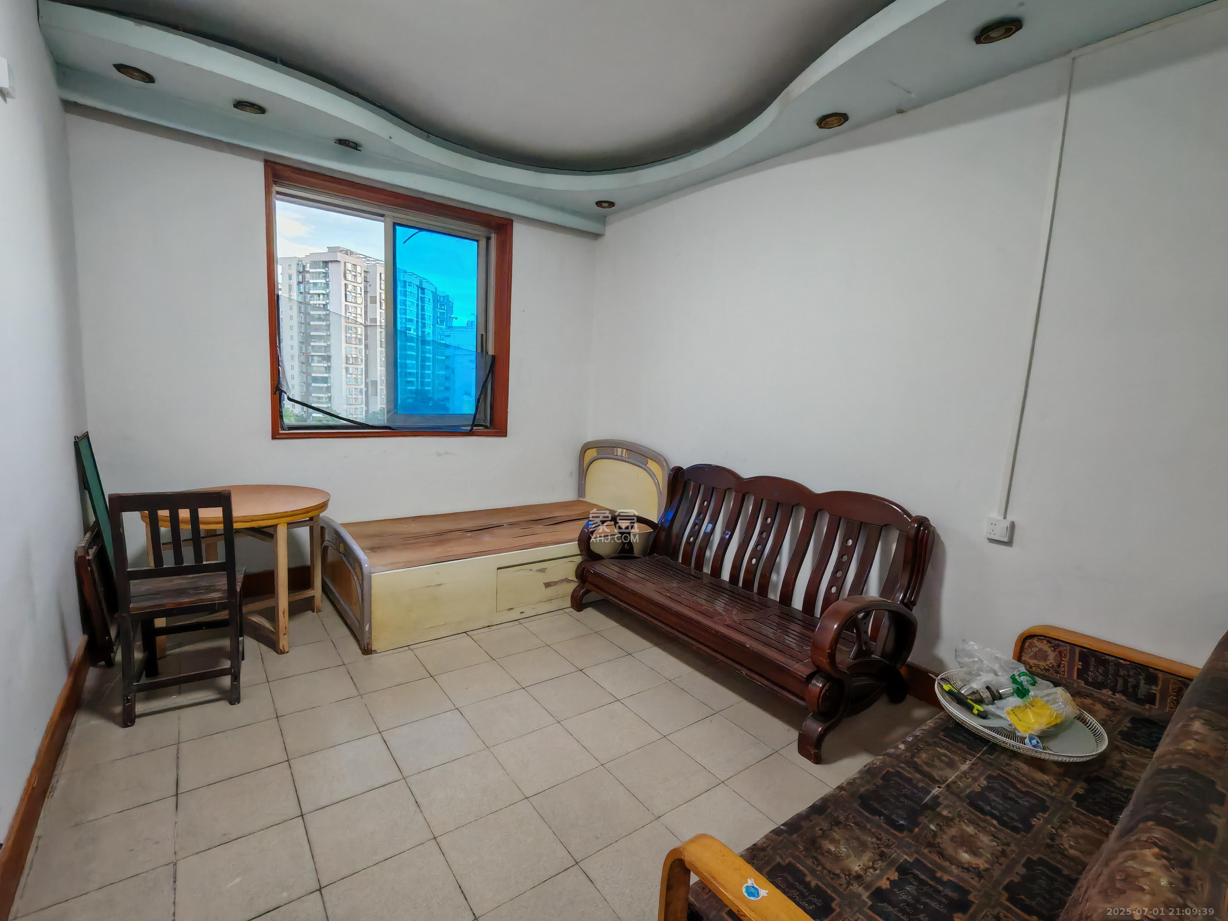 水泵厂宿舍 2室1厅1卫 1200.0元/月 水泵厂宿舍 2室1厅1卫 1200.0元/月室内图