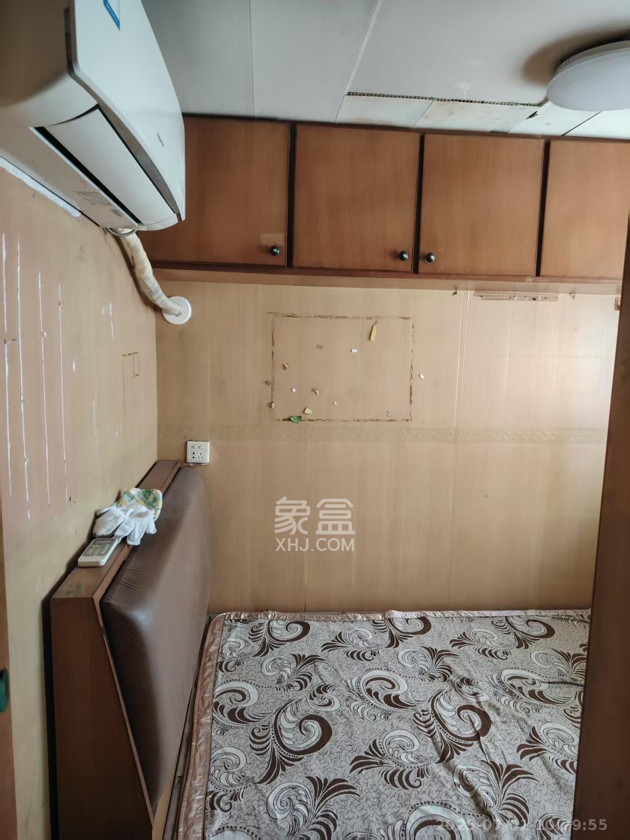 申湘花园 3室2厅1卫 2200.0元/月 申湘花园 3室2厅1卫 2200.0元/月室内图