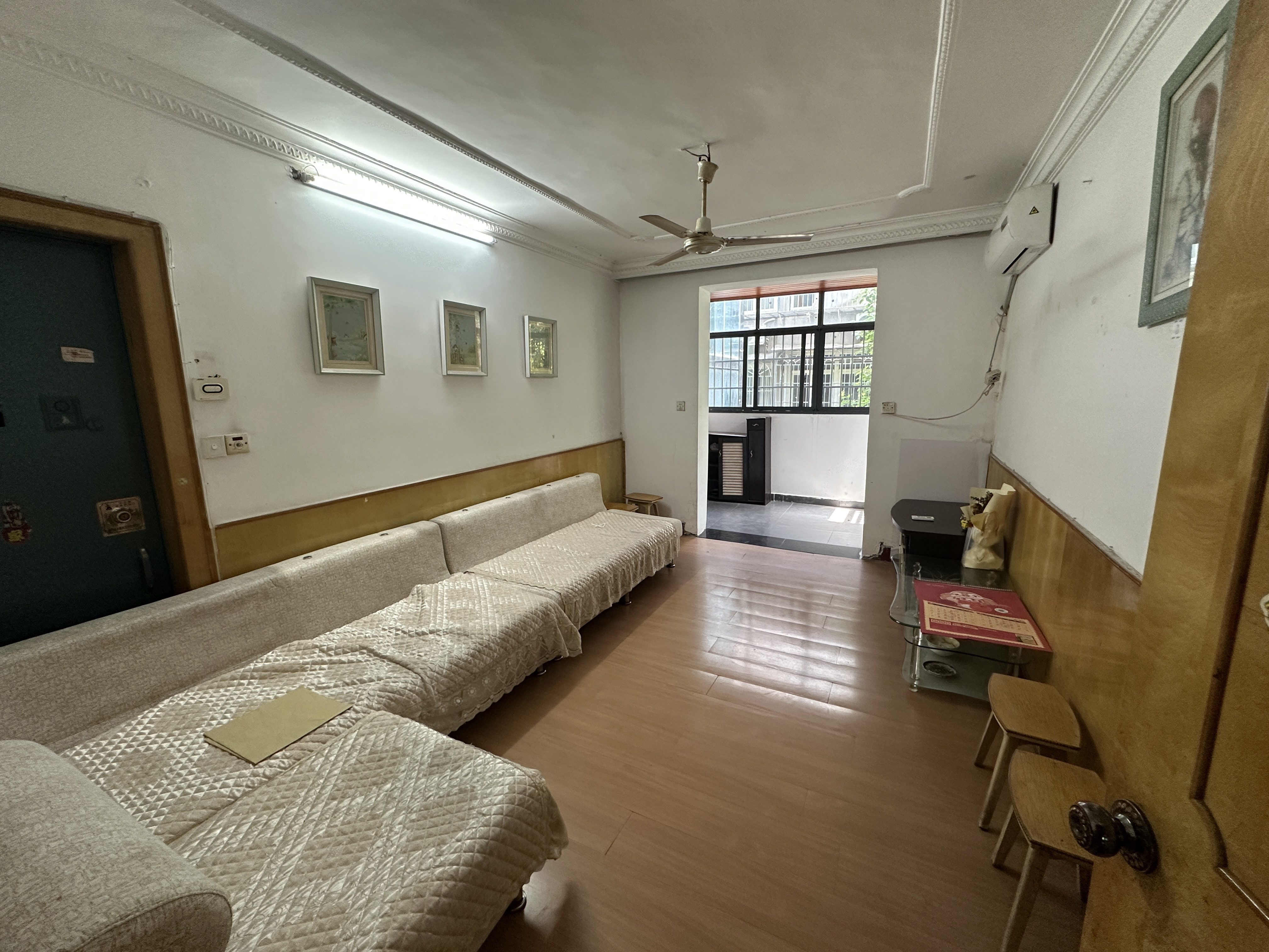 长沙市公路管理局机关宿舍  3室2厅2卫   2200.00元/月户型图