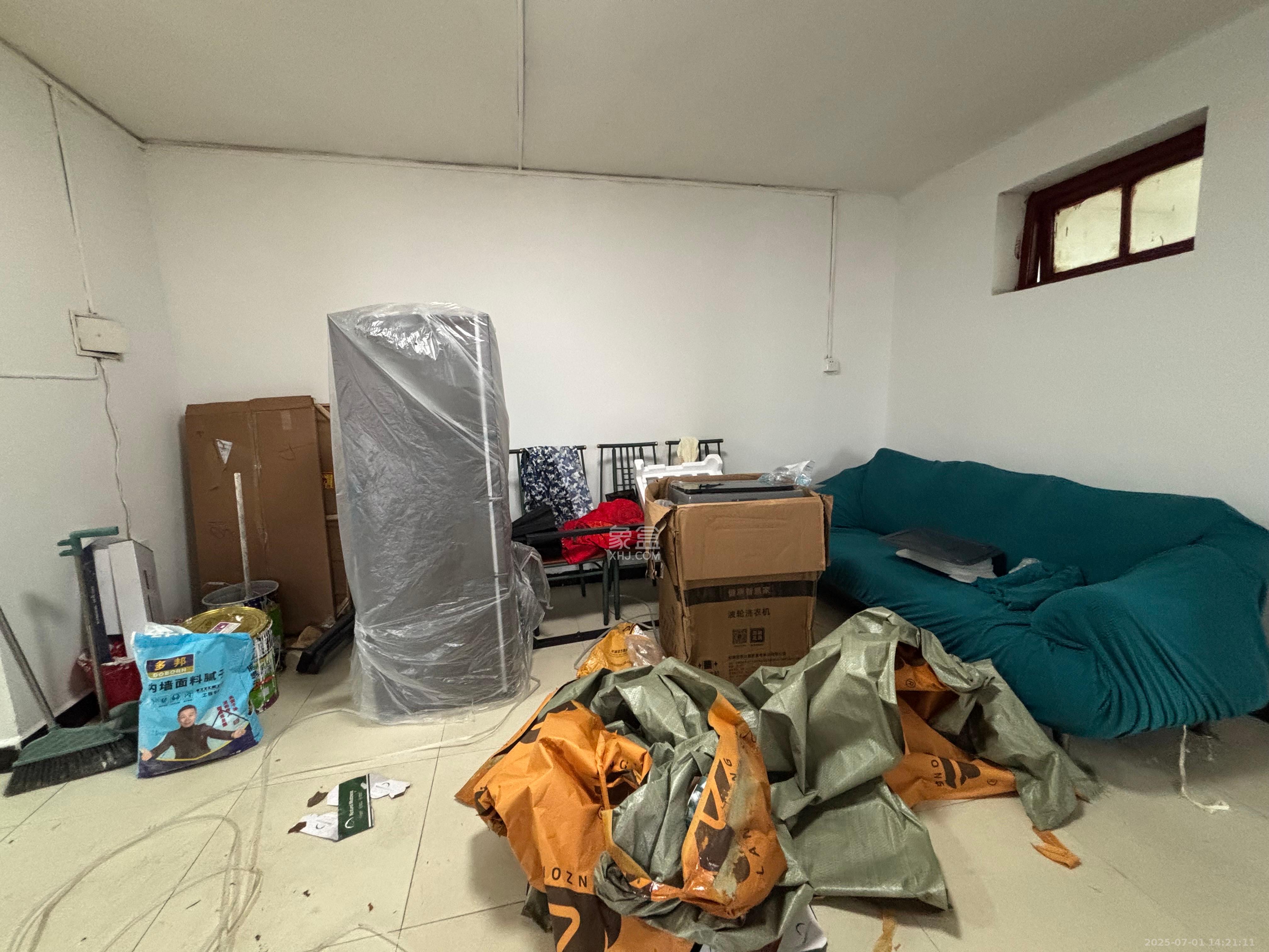 安居楼  3室1厅1卫    1200.0元/月 安居楼  3室1厅1卫    1200.0元/月室内图