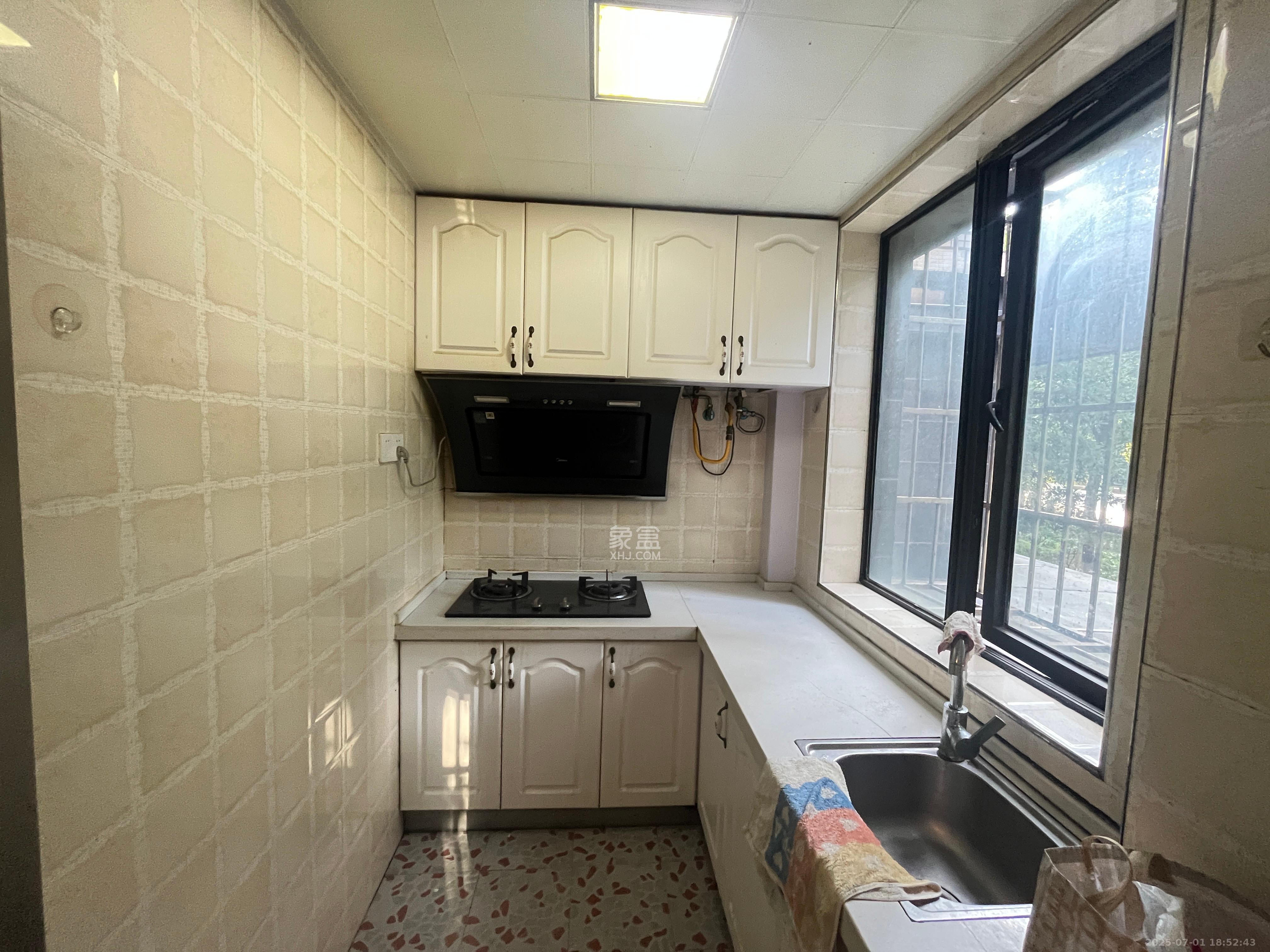 西城龙庭  3室1厅1卫   2500.00元/月室内图