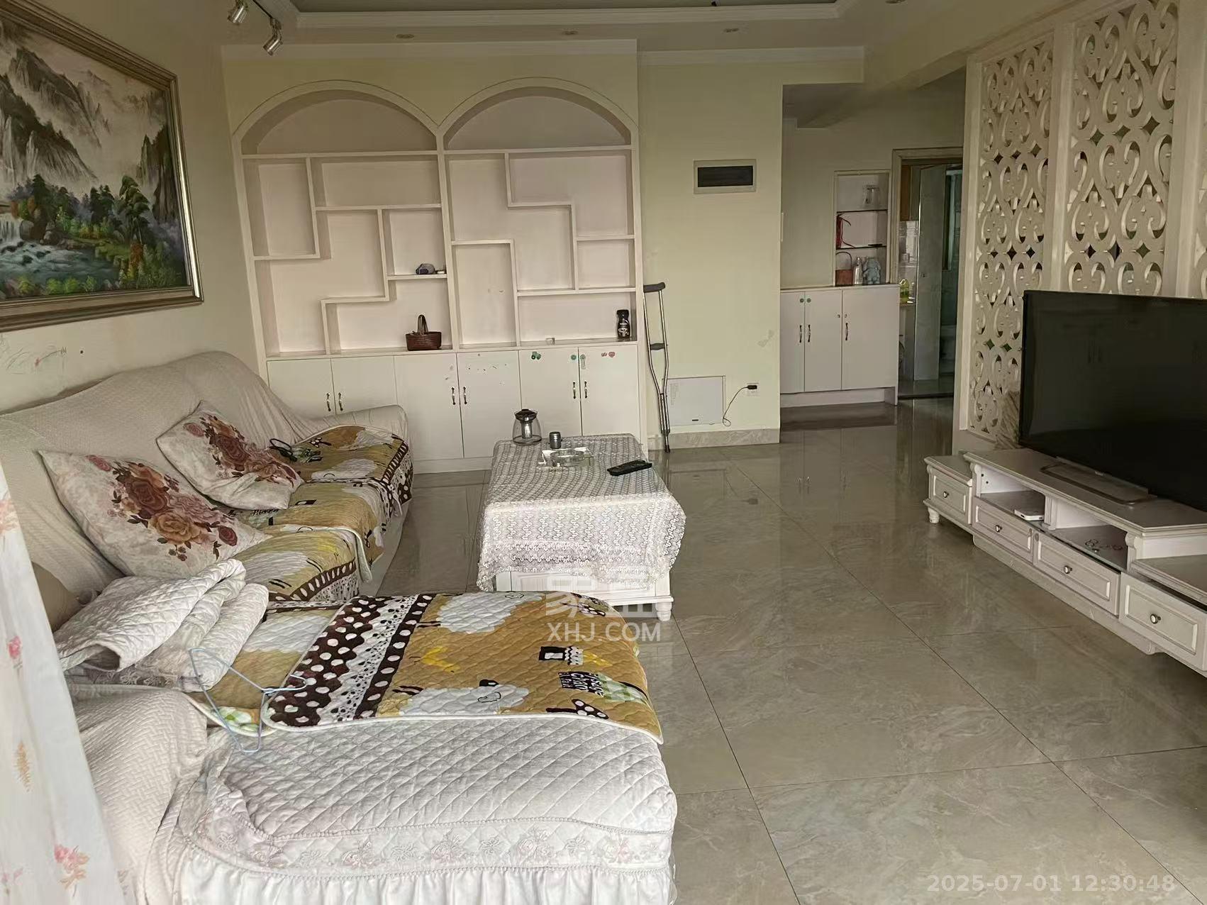 湖南有色地质勘查局宿舍(榔梨镇)  4室2厅2卫    2800.0元/月 湖南有色地质勘查局宿舍(榔梨镇)  4室2厅2卫    2800.0元/月