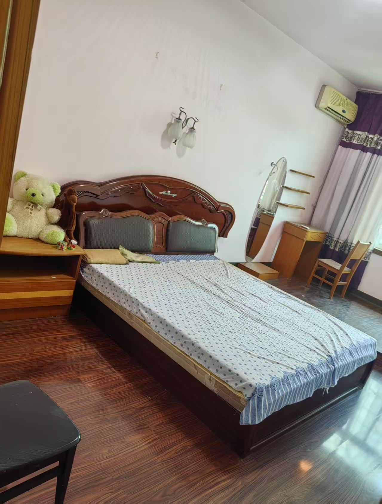 老国土局单位房(白塘路) 3室2厅2卫 69.8万 老国土局单位房(白塘路) 3室2厅2卫 69.8万室内图