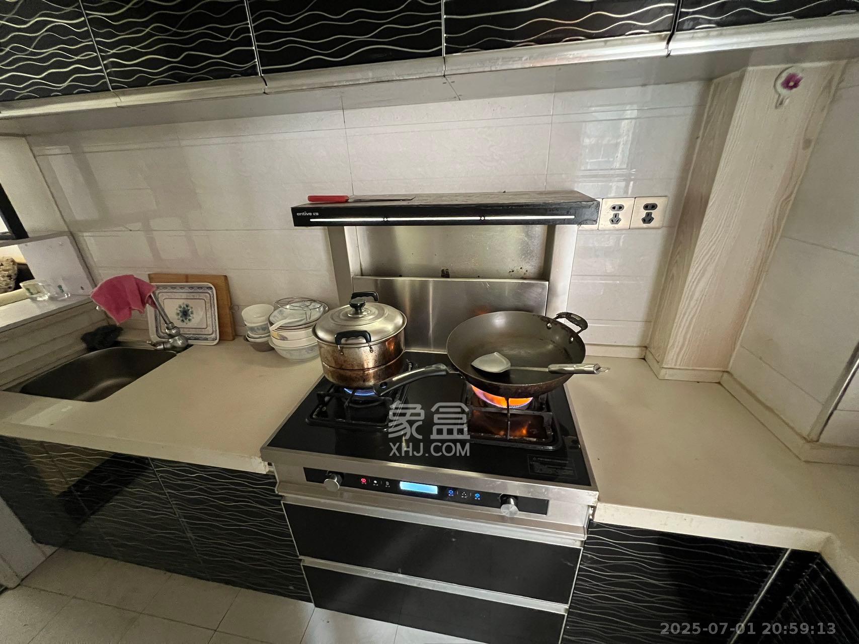 雨花公馆(紫苔名苑) 3室2厅1卫 2900.0元/月 雨花公馆(紫苔名苑) 3室2厅1卫 2900.0元/月室内图