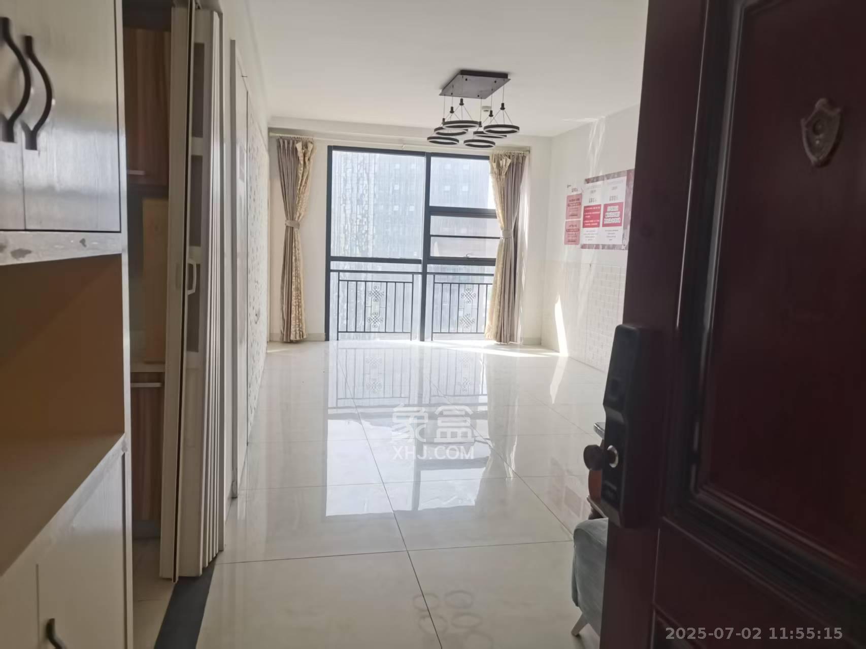 万坤图财富广场  3室2厅1卫    2750.0元/月 万坤图财富广场  3室2厅1卫    2750.0元/月