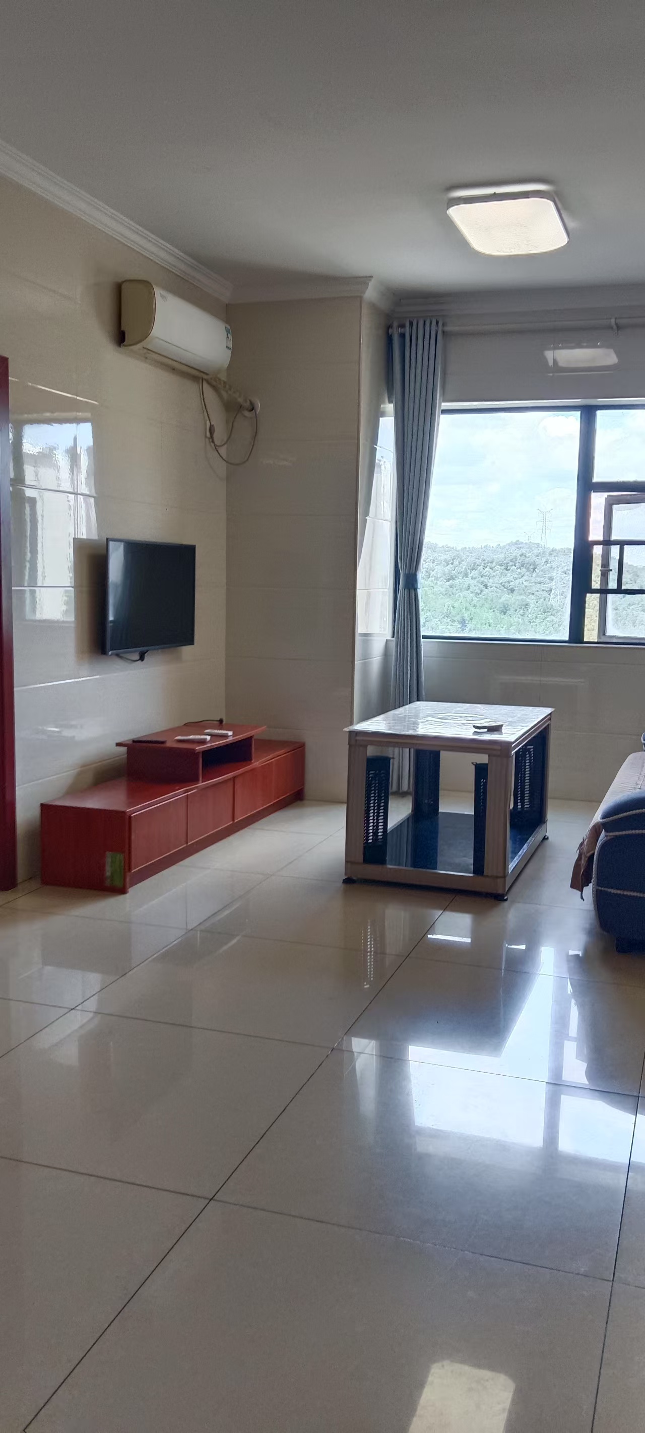 百弘学府城 2室1厅1卫 1200.0元/月 百弘学府城 2室1厅1卫 1200.0元/月室内图