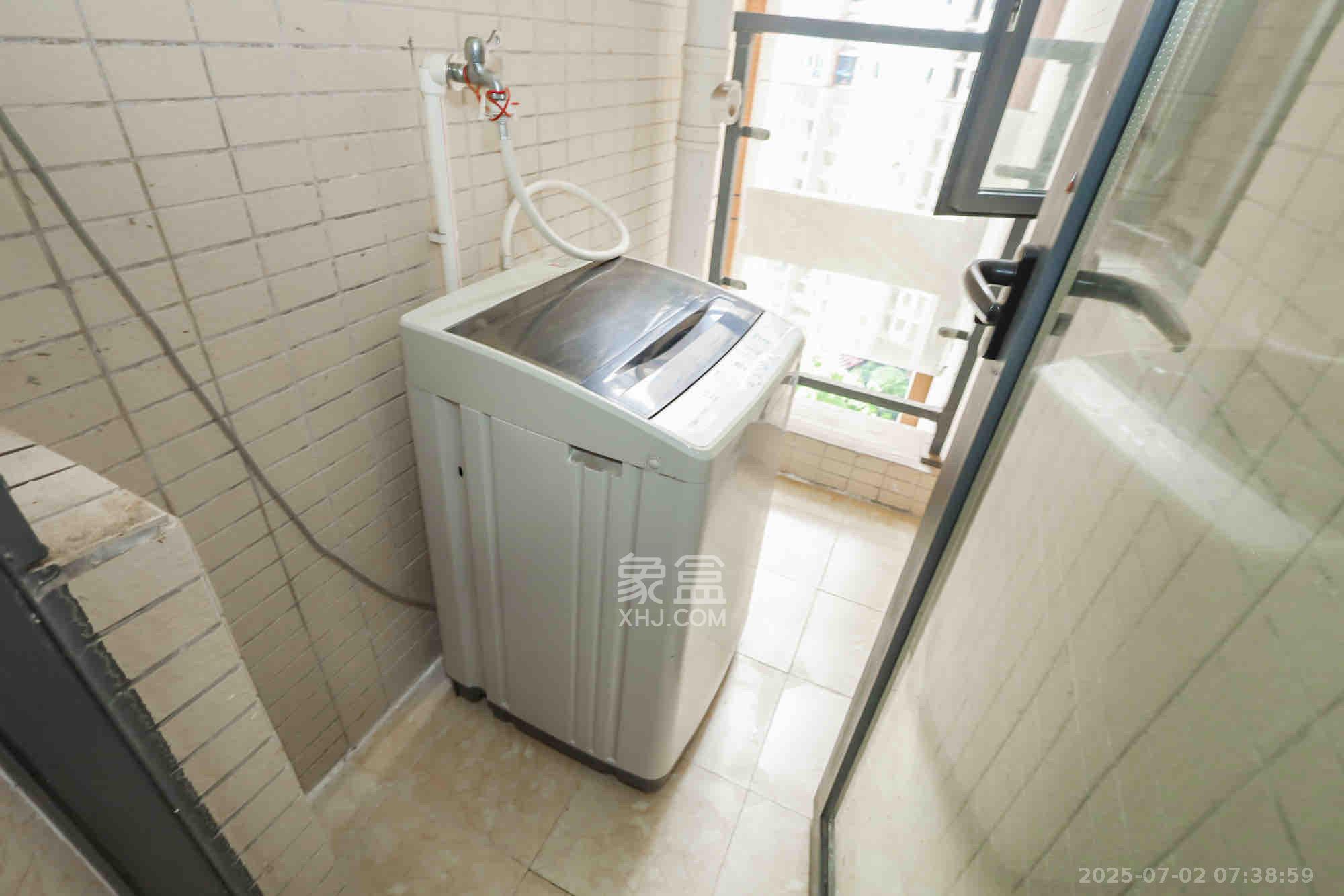 盛世耀凯  2室2厅1卫   2100.00元/月室内图
