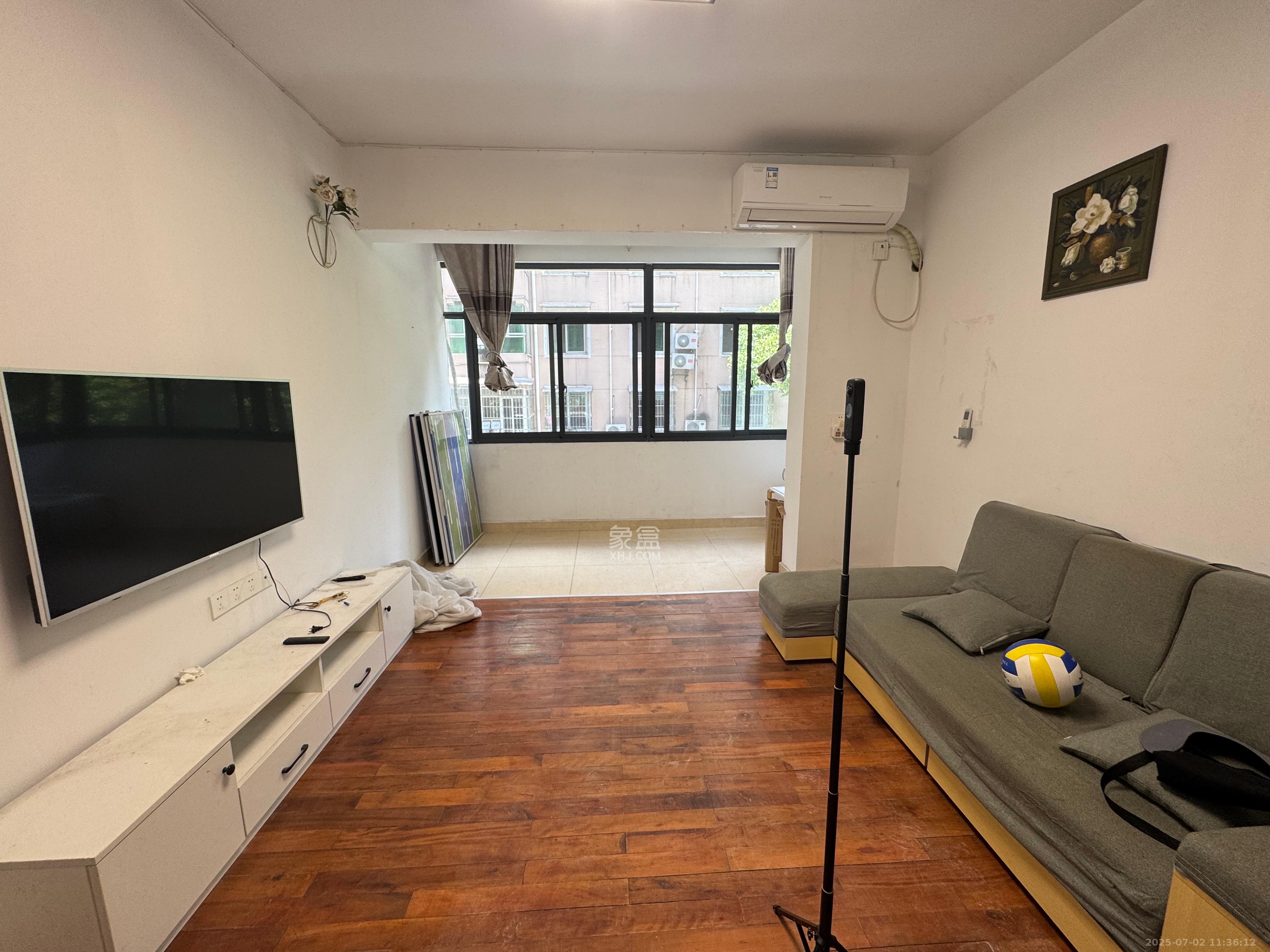 火星五片  3室2厅1卫    2200.0元/月室内图